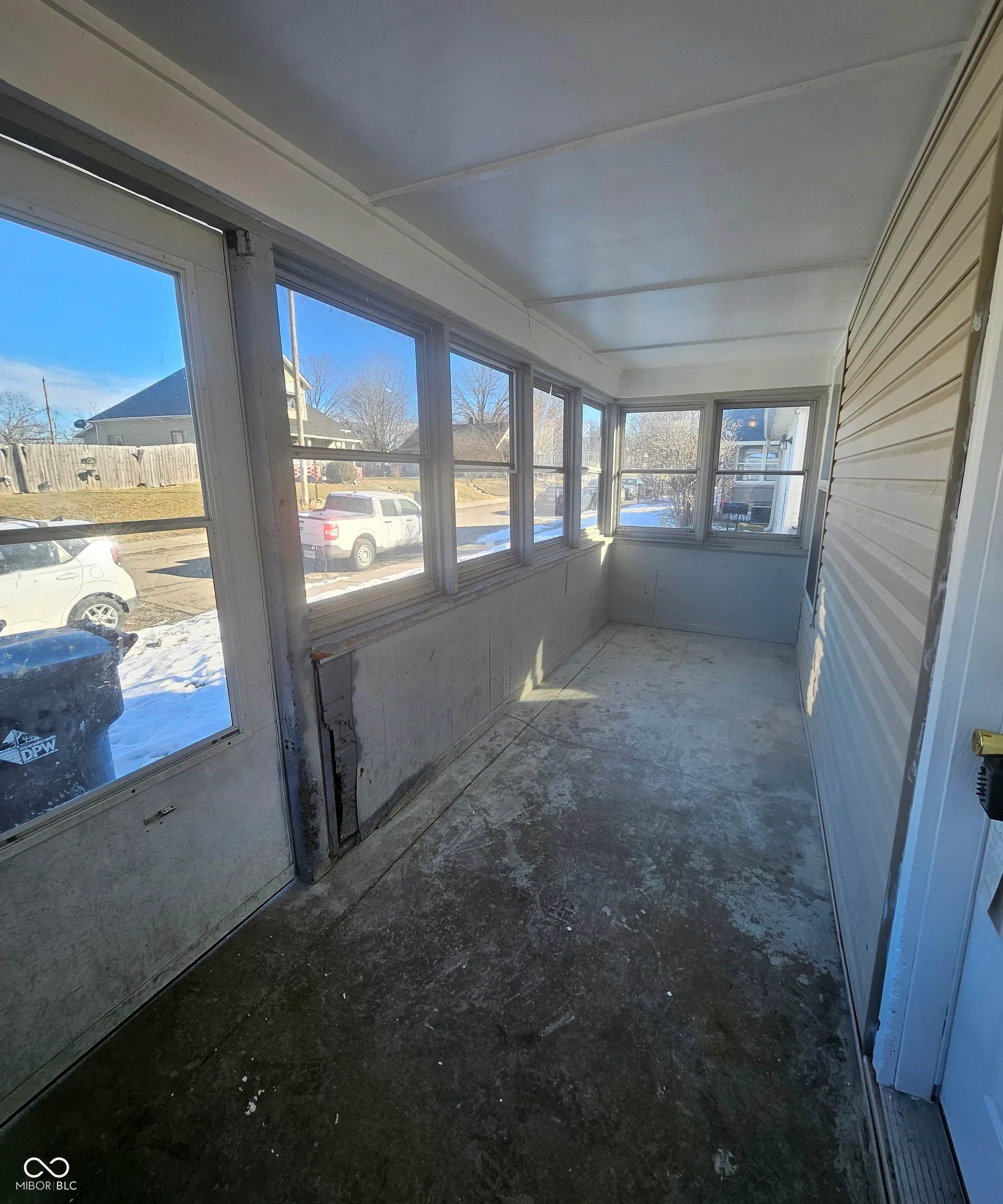 Indianapolis, Indiana 46203, United States, 4 Bedrooms Bedrooms, ,2 BathroomsBathrooms,Residential,Active,88417