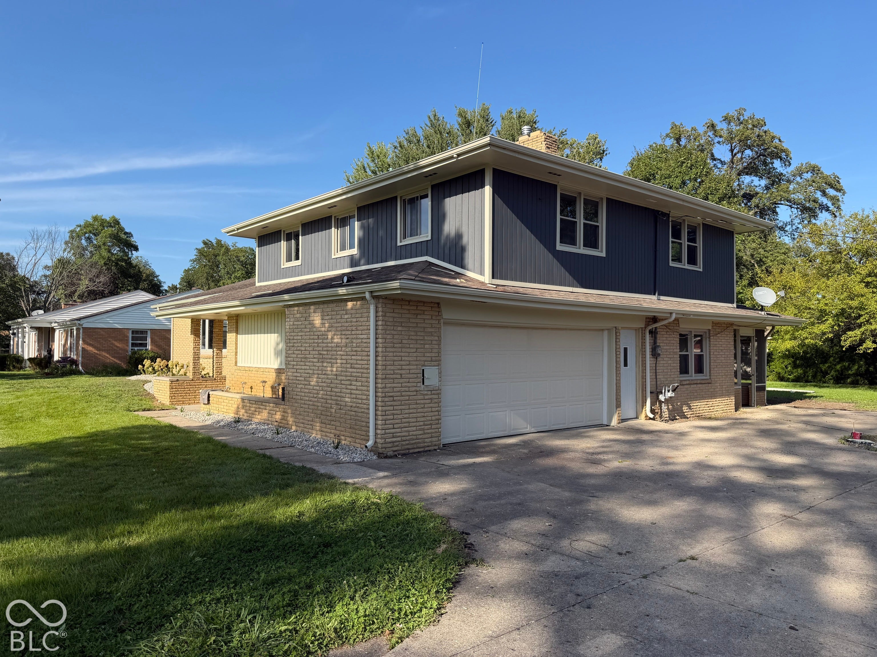 6610 Rosalind Lane