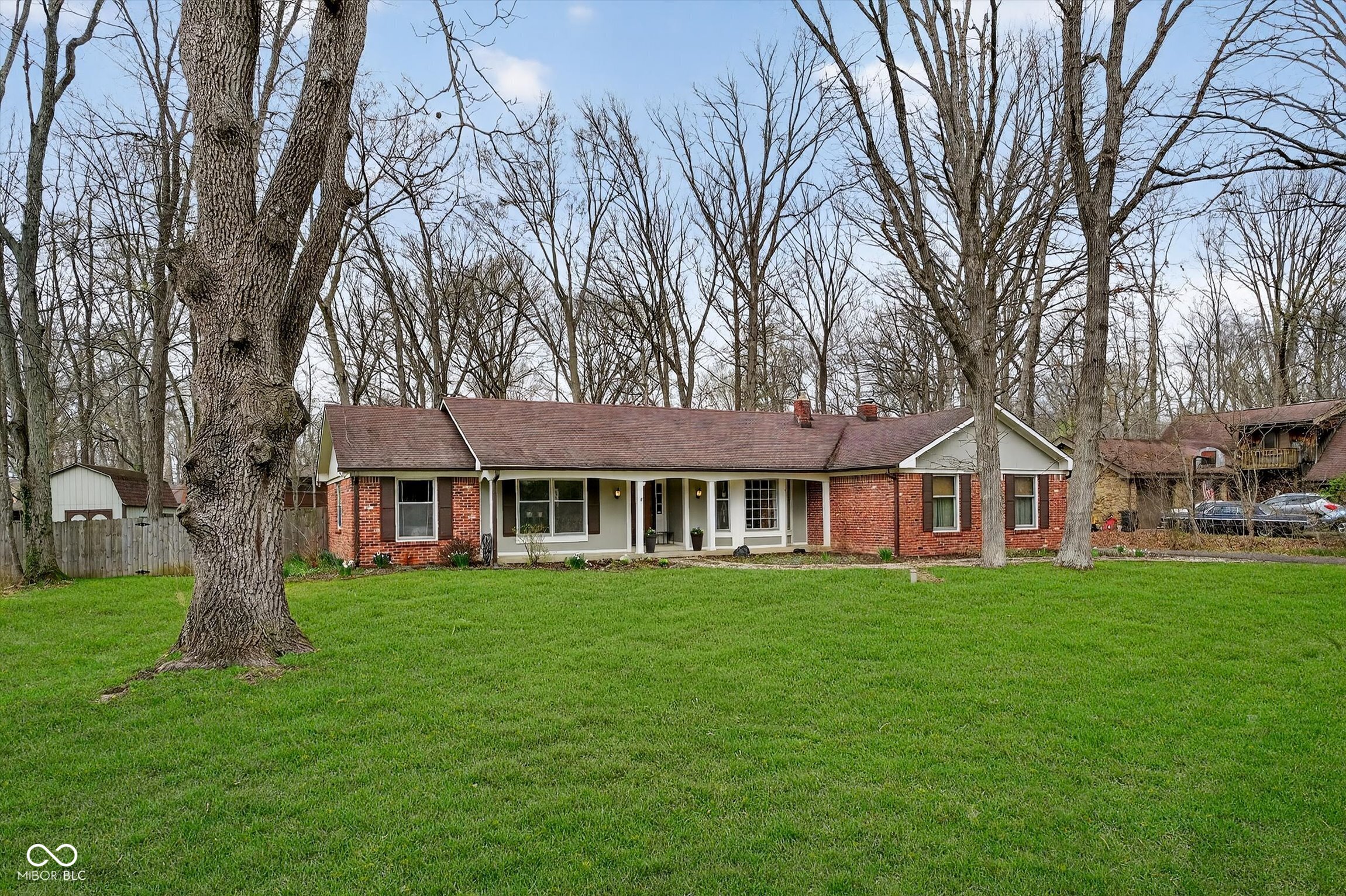 4402 Forest Drive
