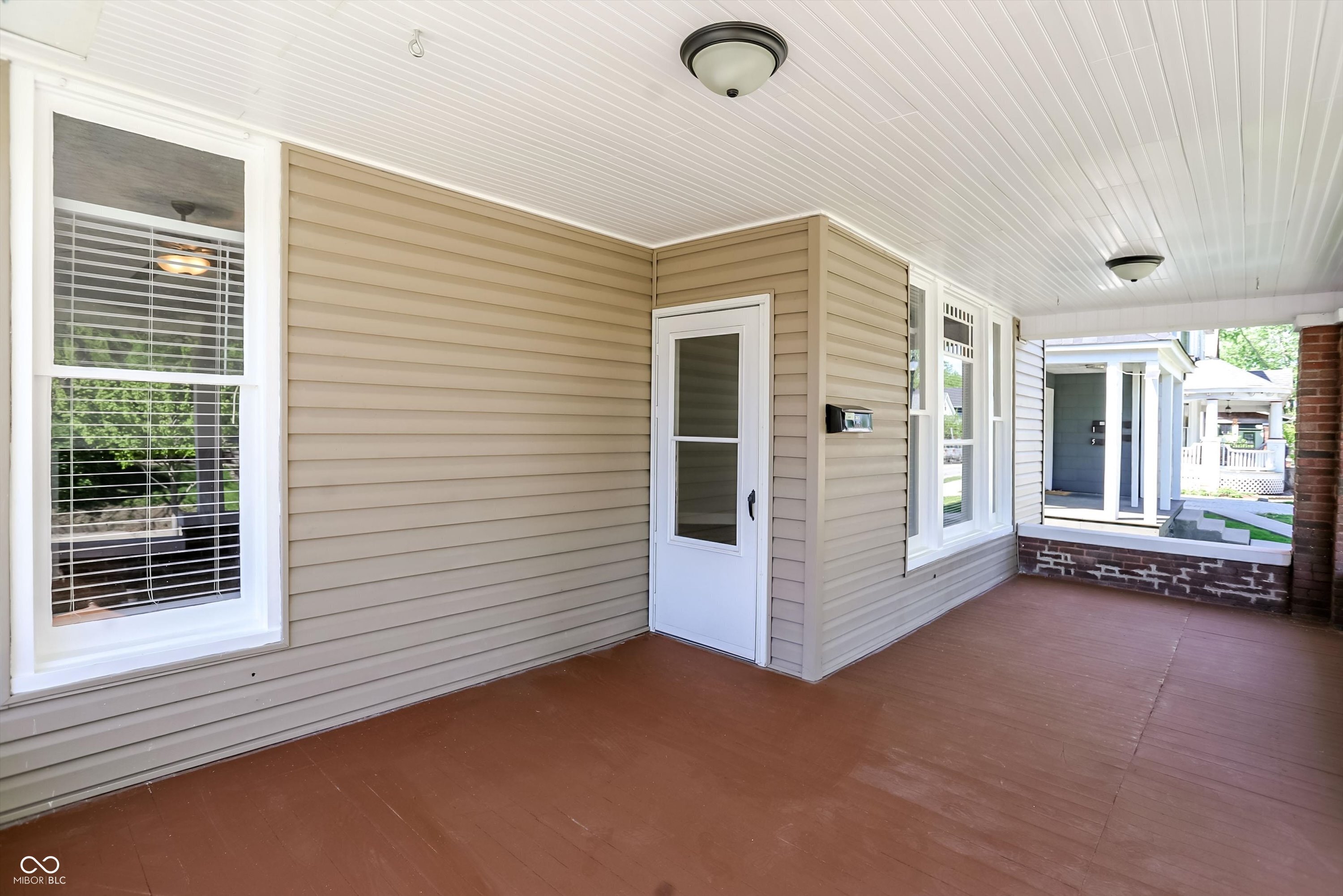 303 W Jefferson Street