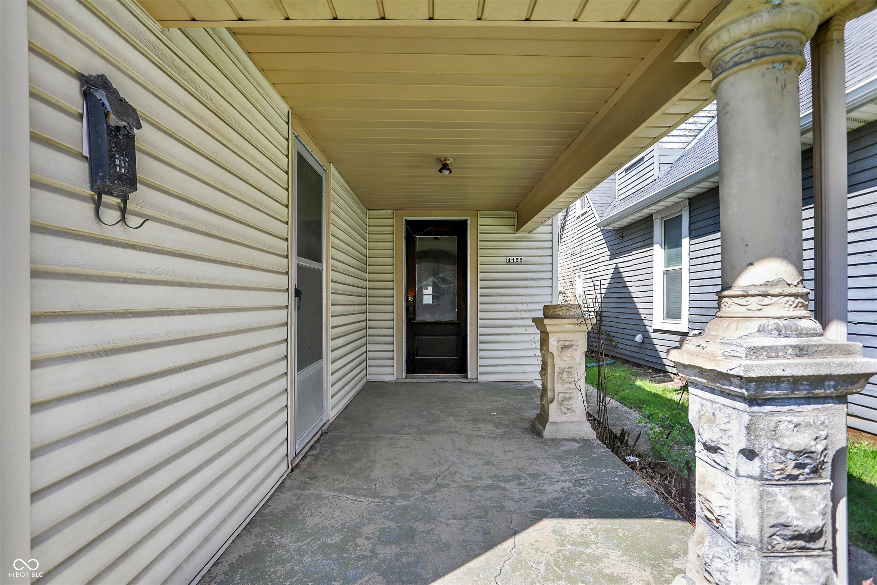 1422 Olive Street