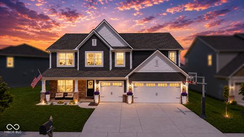 Photo of 15948 Black Willow Lane, Fishers, IN 46040 (MLS # 22101053)
