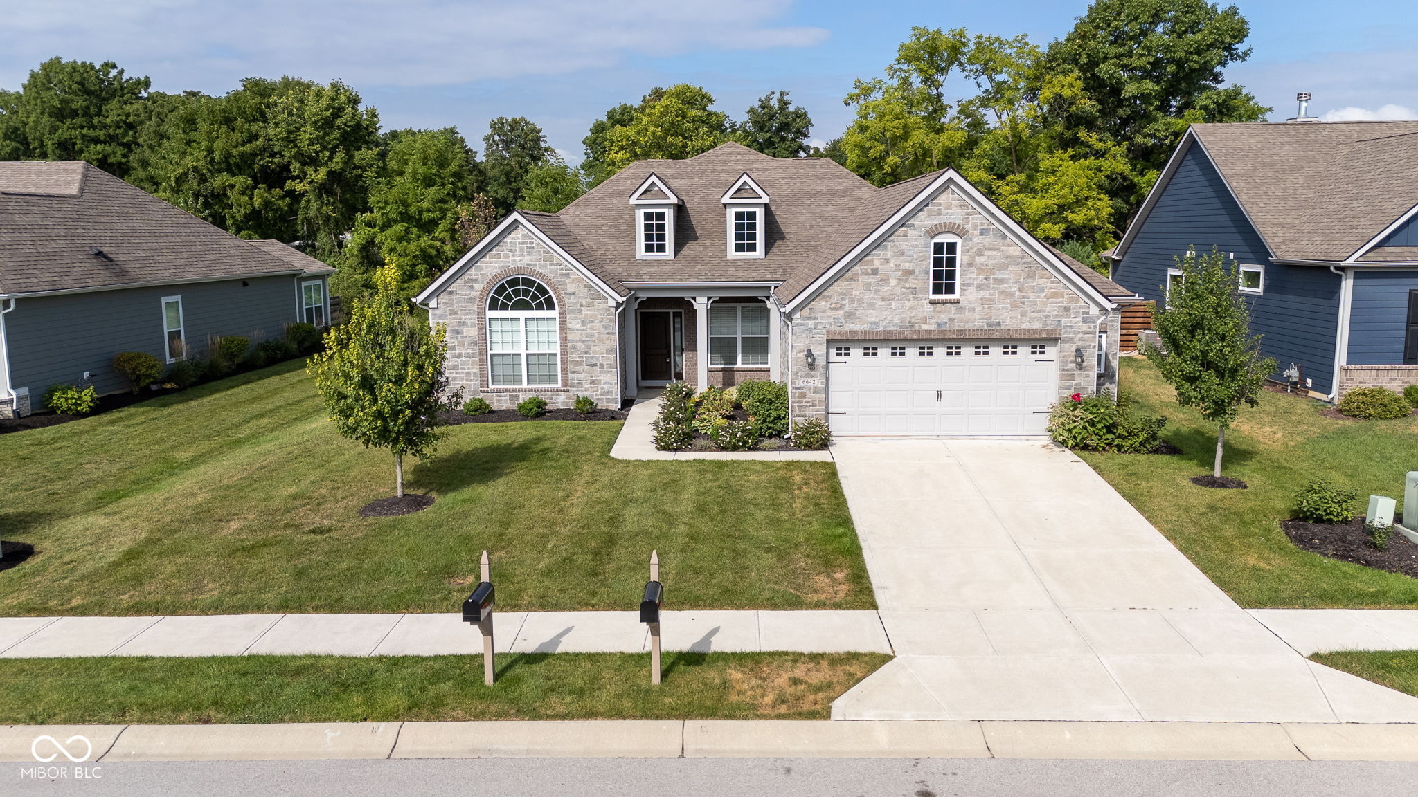 6642 Clearwood Drive