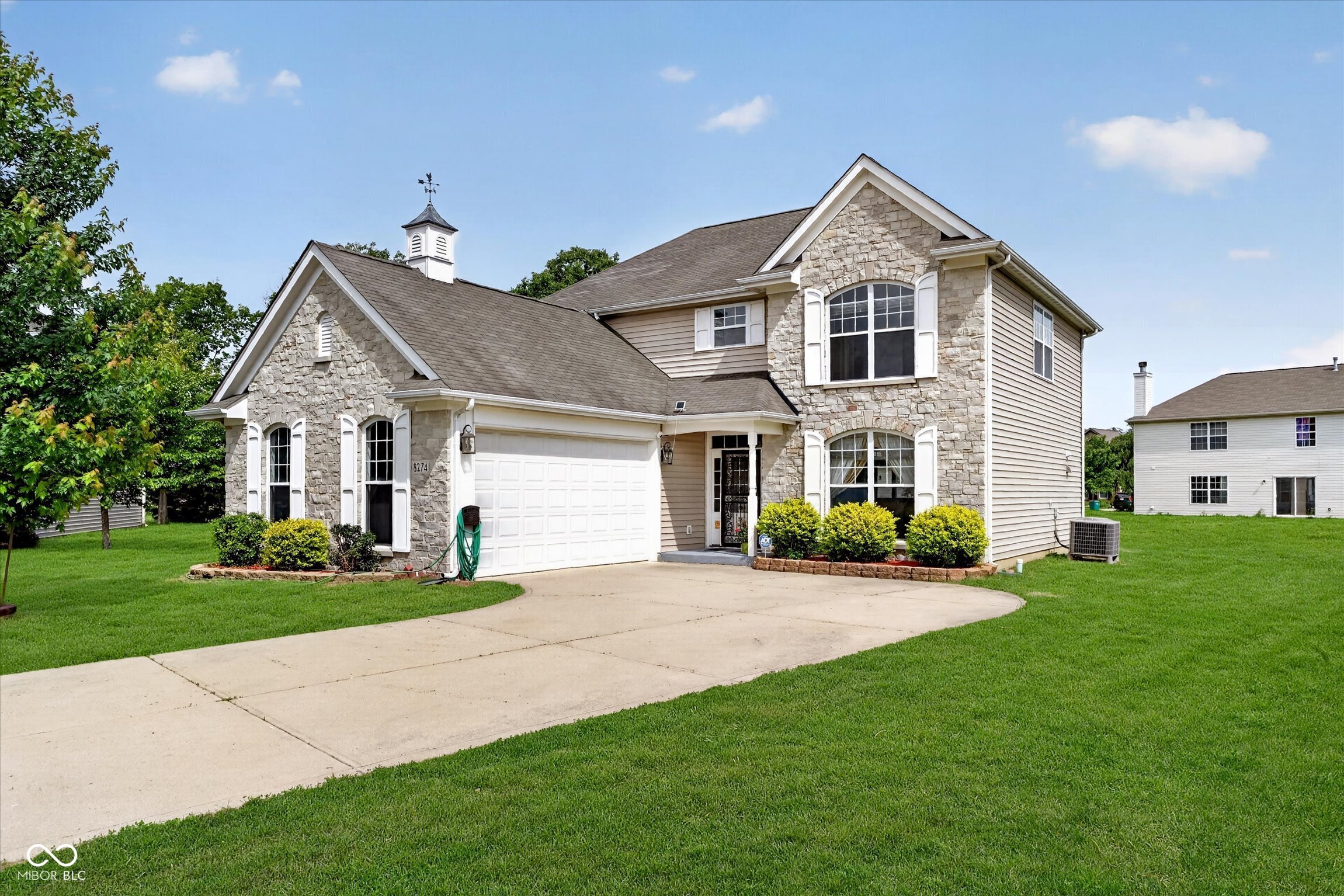8274 Shute Circle