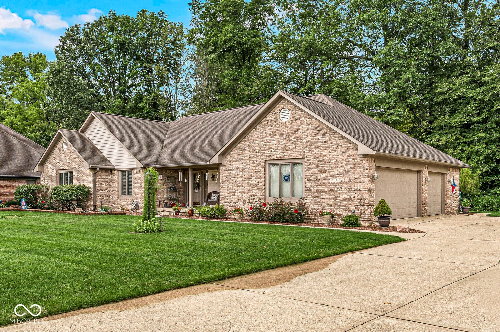 1714 Cardinal Lane