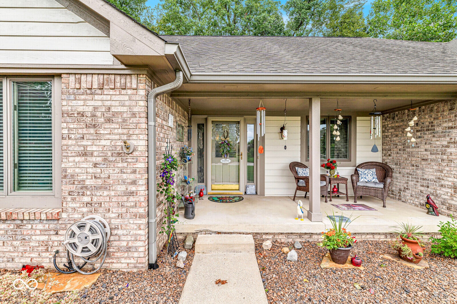 1714 Cardinal Lane