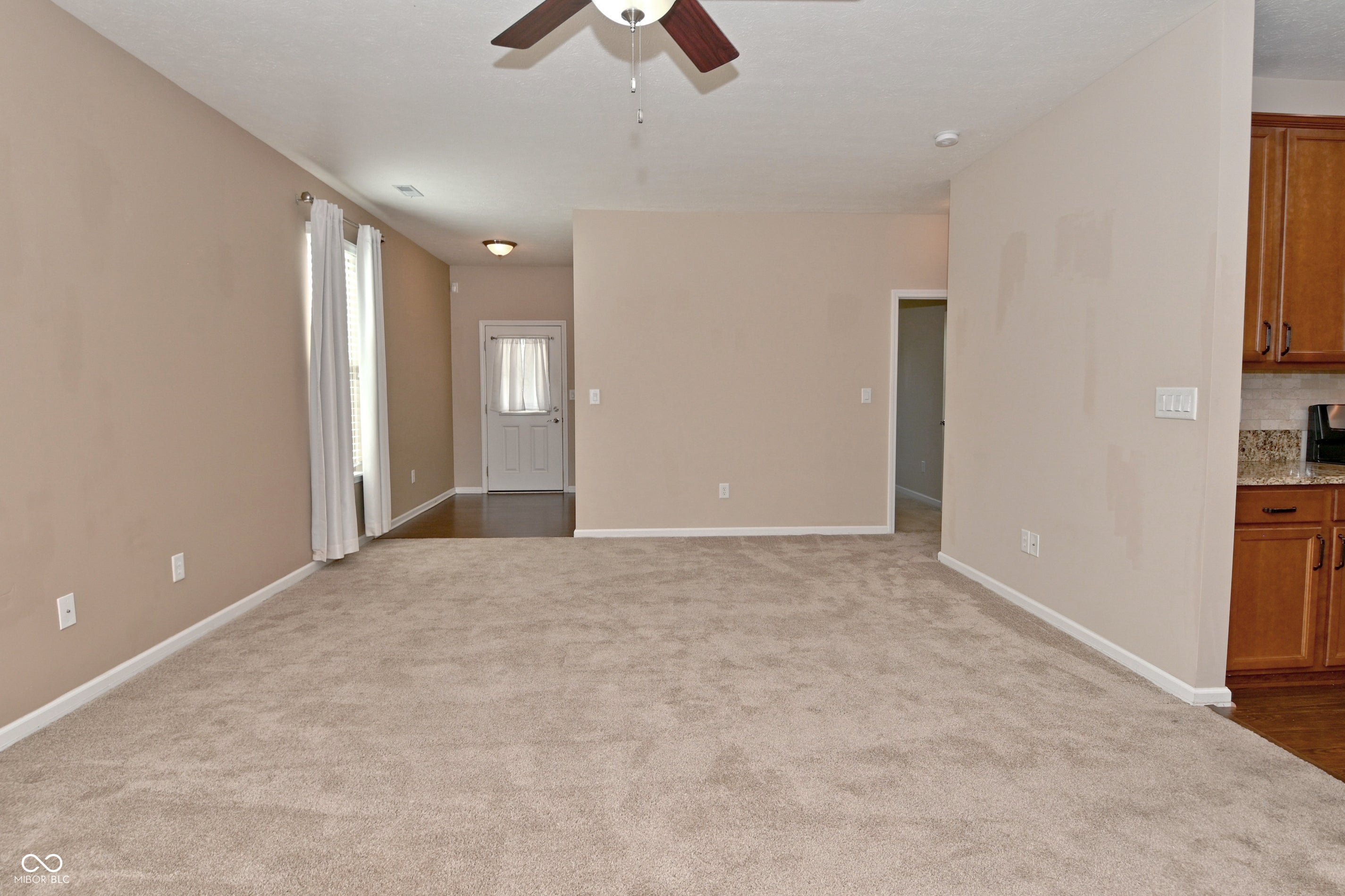 1305 Redstone Drive