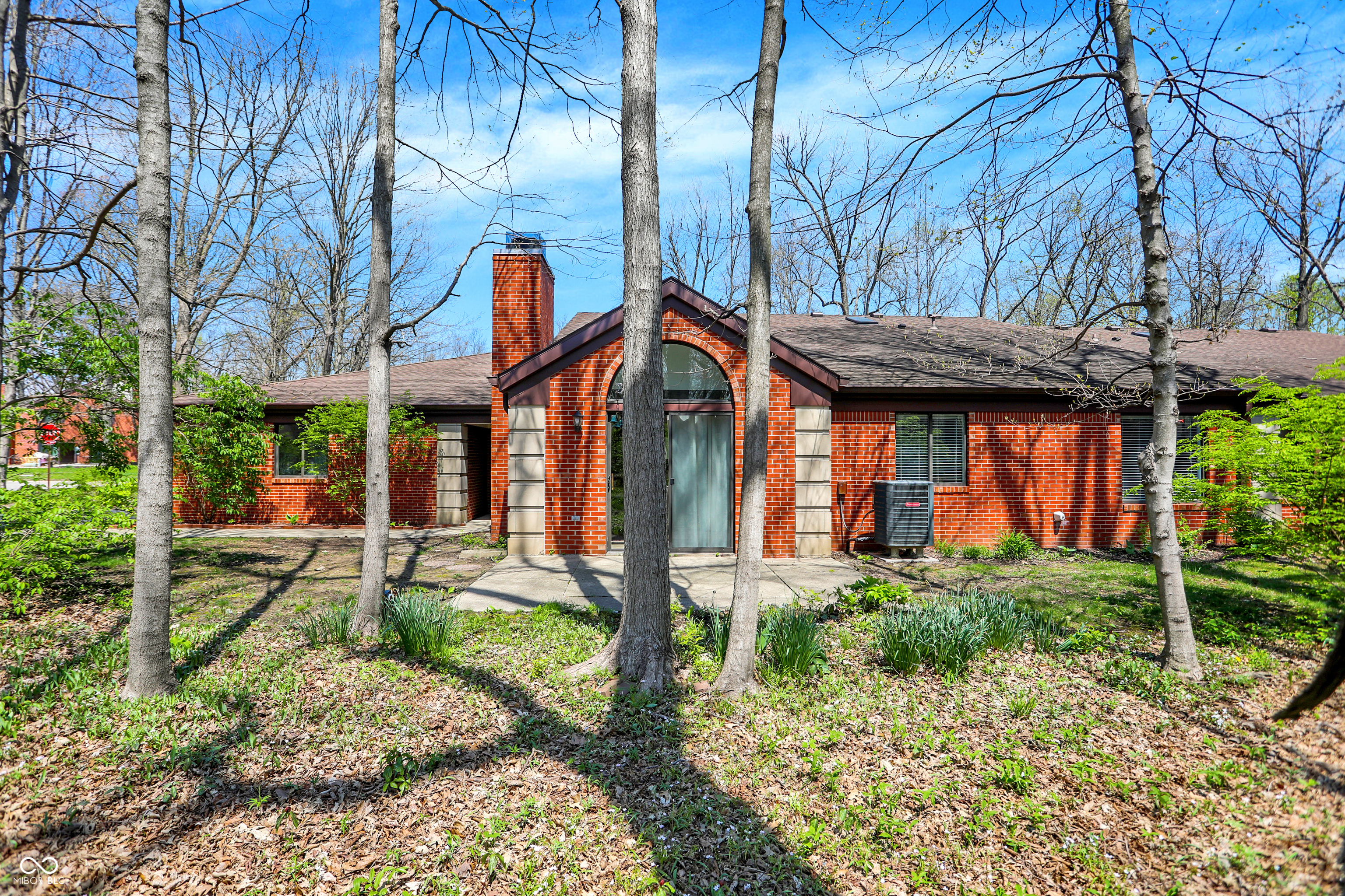 9309 Golden Woods Drive