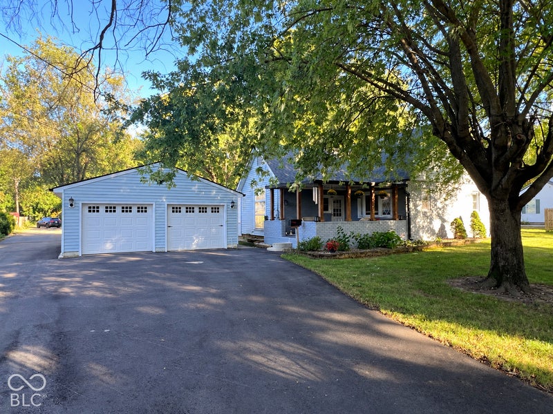 335 S 25th Avenue