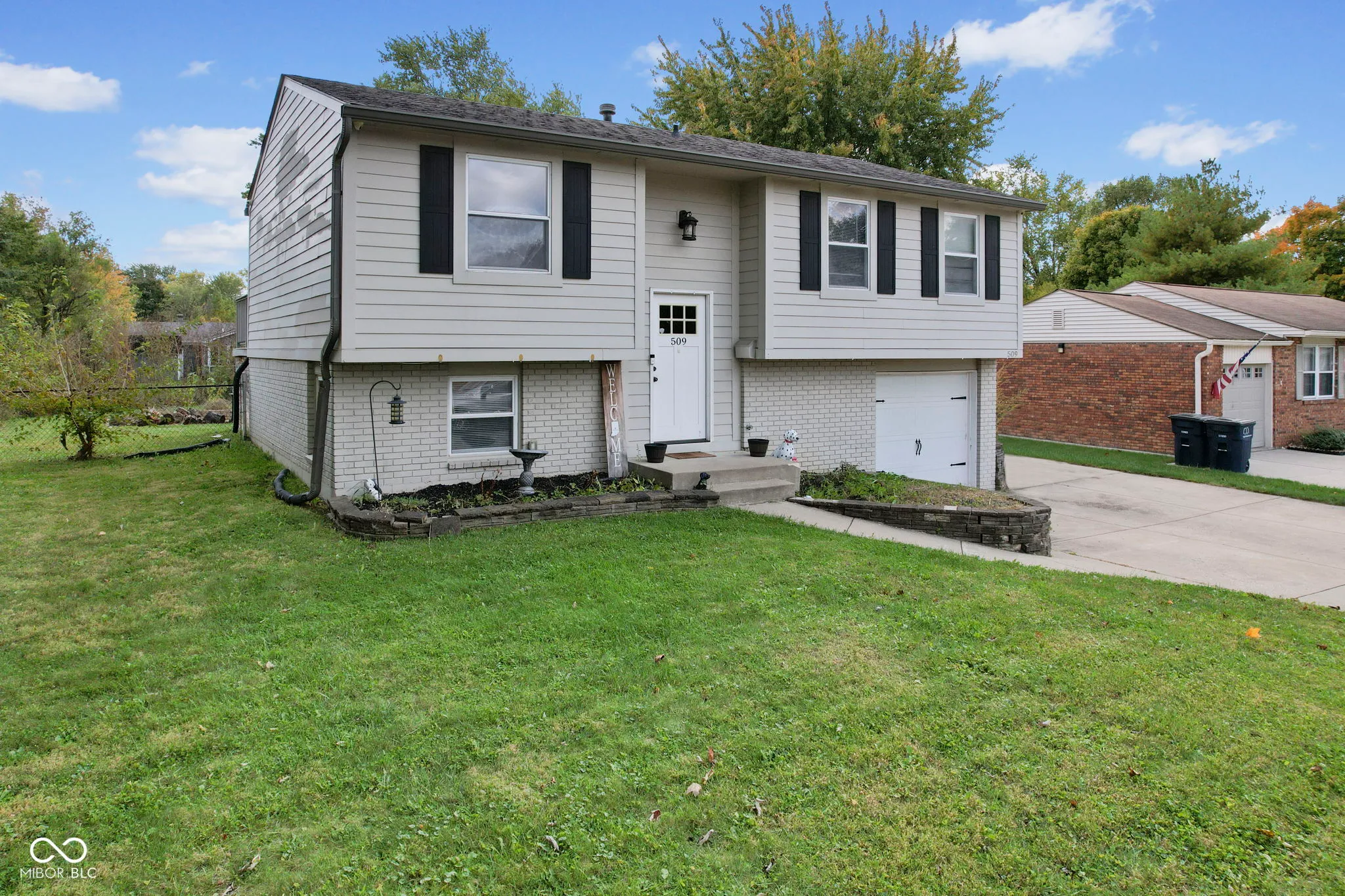 Beech Grove, Indiana 46107, United States, 4 Bedrooms Bedrooms, ,2 BathroomsBathrooms,Residential,Active,238725