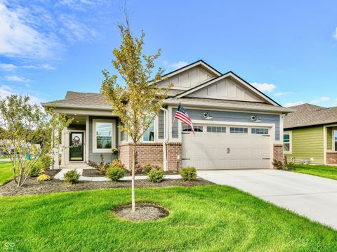 Photo of 19544 Boulder Brook Lane, Westfield, IN 46074 (MLS # 22066597)