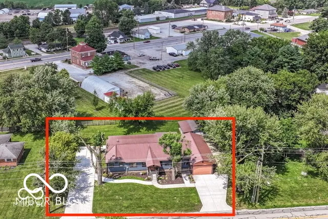 McCordsville, Indiana 46055, United States, 3 Bedrooms Bedrooms, ,4 BathroomsBathrooms,Residential,Pending,182382