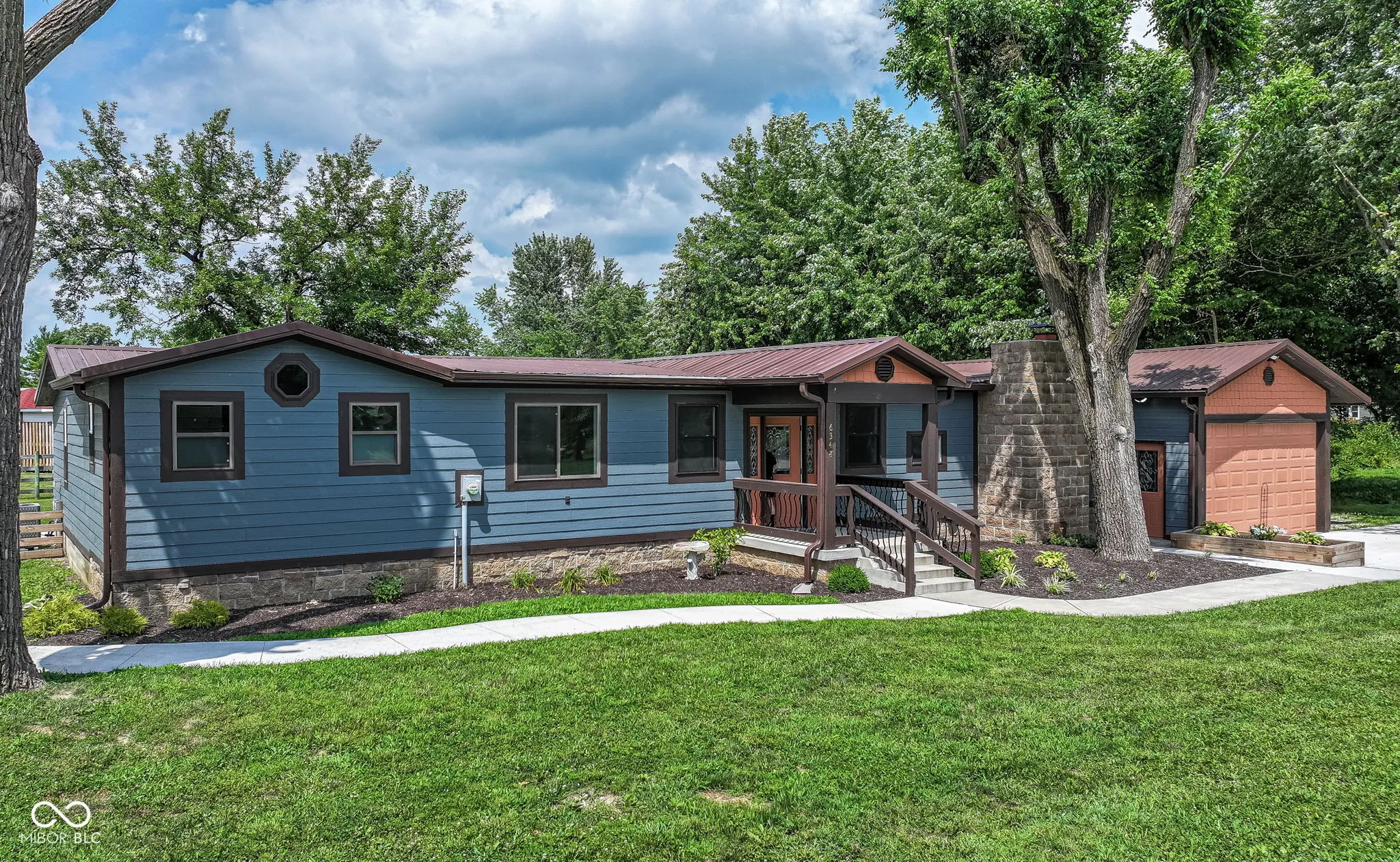 McCordsville, Indiana 46055, United States, 3 Bedrooms Bedrooms, ,4 BathroomsBathrooms,Residential,Pending,182382