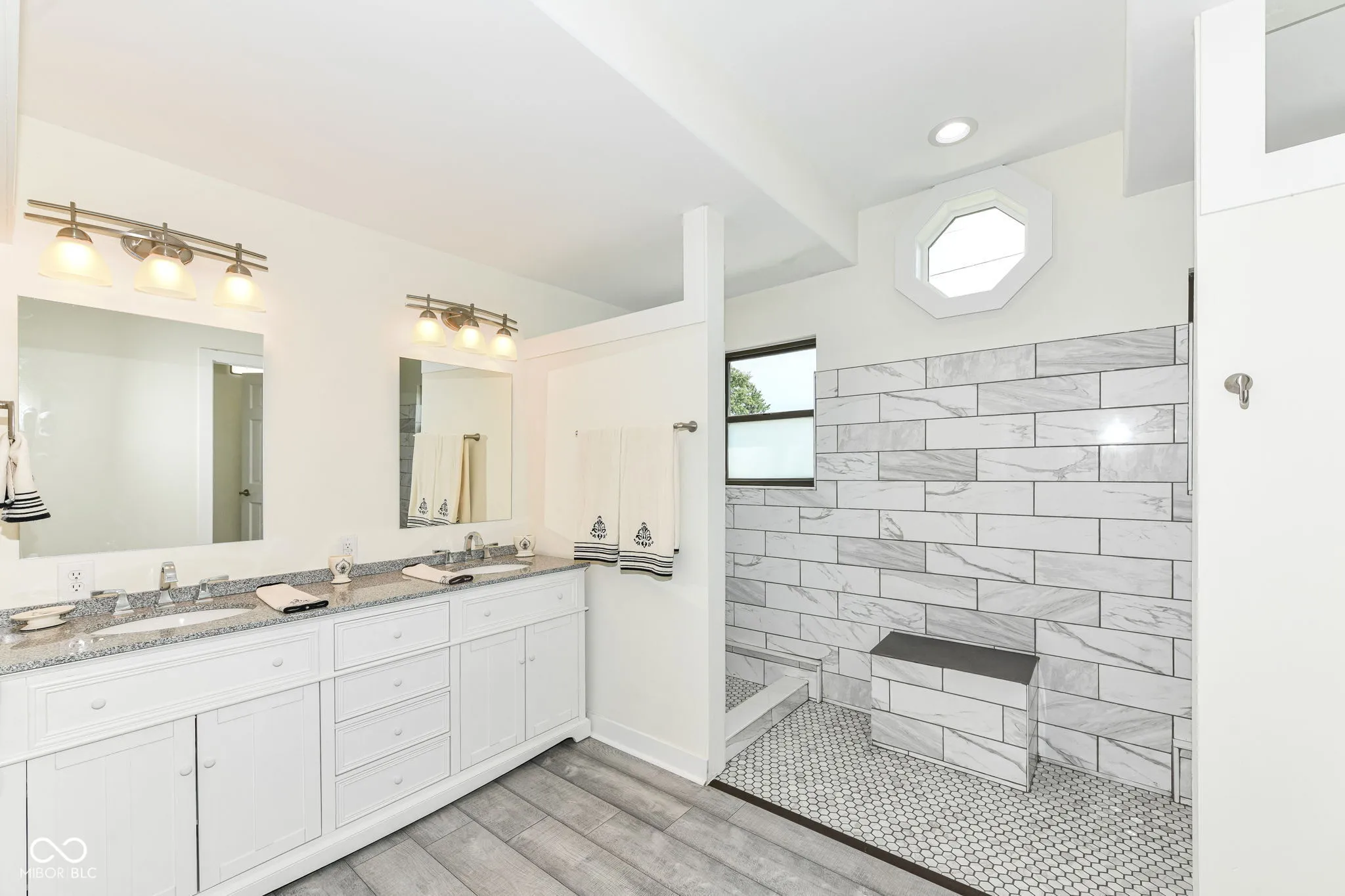 McCordsville, Indiana 46055, United States, 3 Bedrooms Bedrooms, ,4 BathroomsBathrooms,Residential,Pending,182382