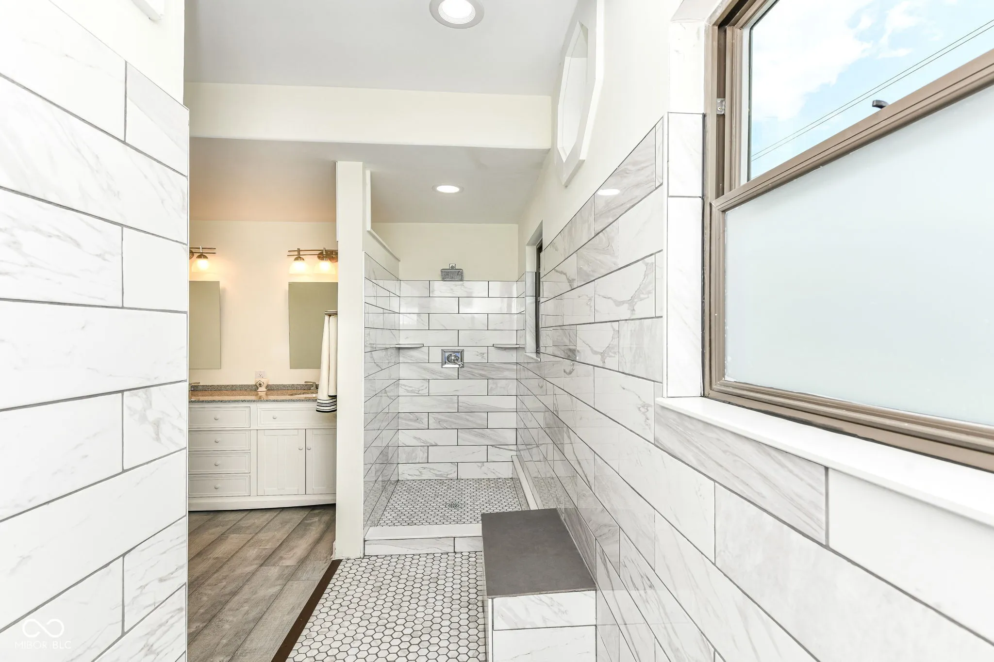 McCordsville, Indiana 46055, United States, 3 Bedrooms Bedrooms, ,4 BathroomsBathrooms,Residential,Pending,182382