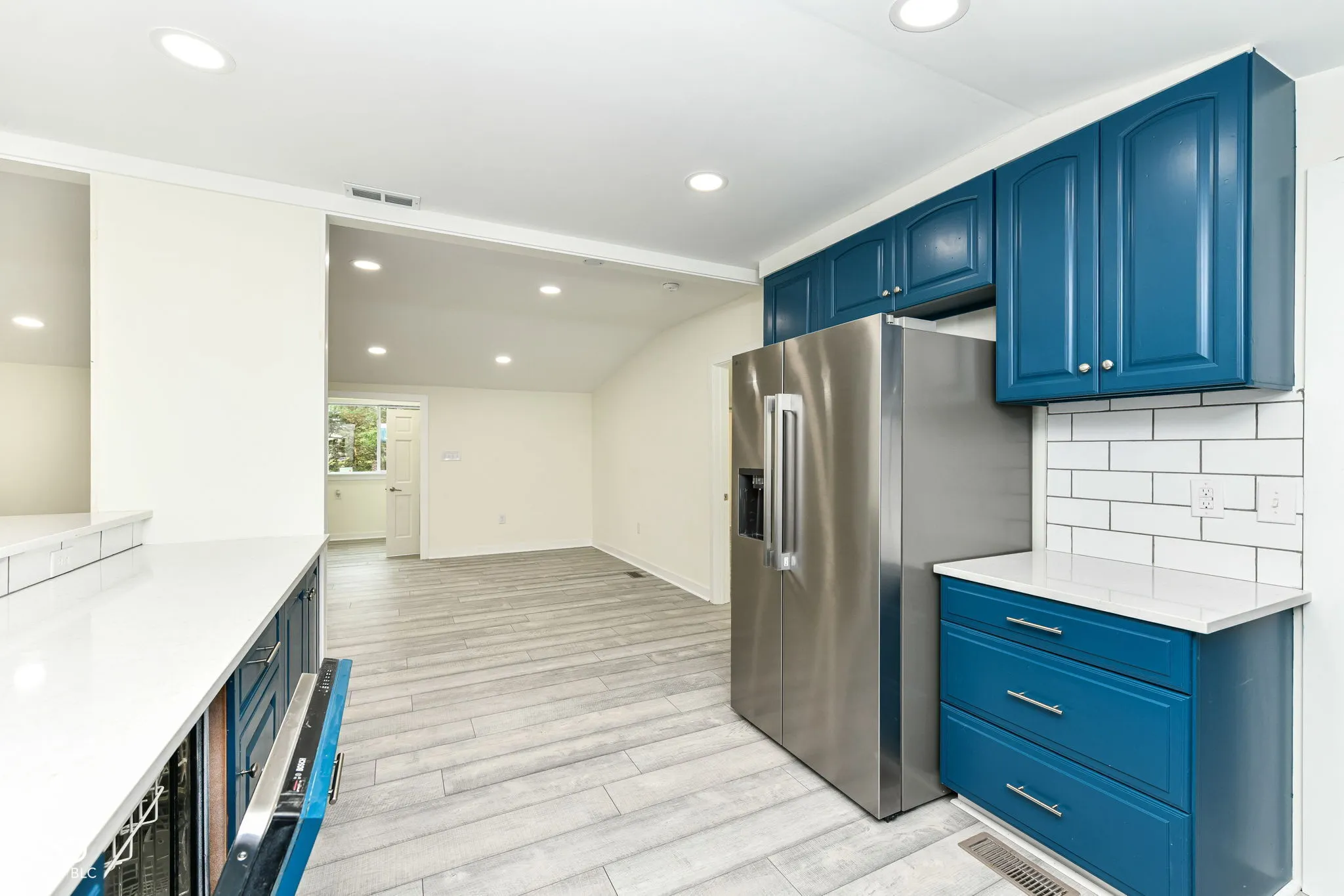 McCordsville, Indiana 46055, United States, 3 Bedrooms Bedrooms, ,4 BathroomsBathrooms,Residential,Pending,182382