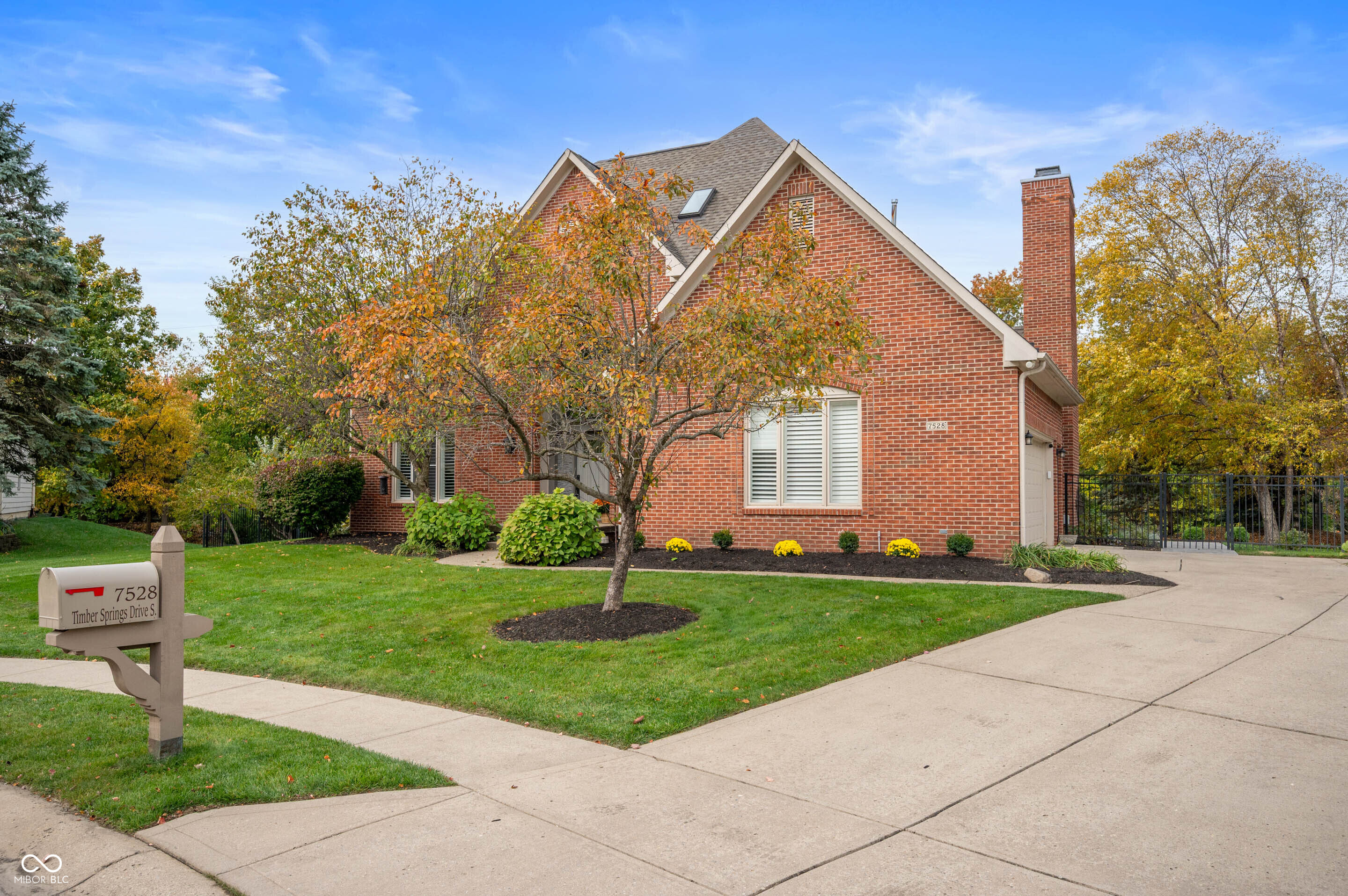 7528 Timber Springs Drive S