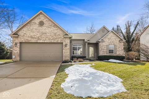 Photo of 1241 Elm Grove Lane, Greenwood, IN 46143 (MLS # 22083994)