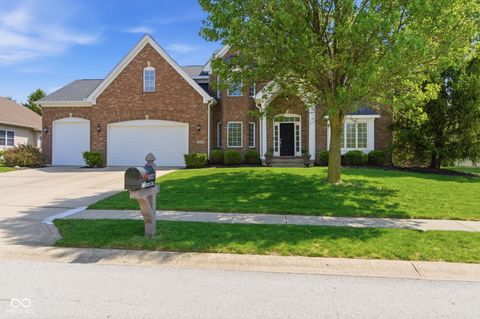 Photo of 14707 Melbourne Court, Westfield, IN 46074 (MLS # 22096713)