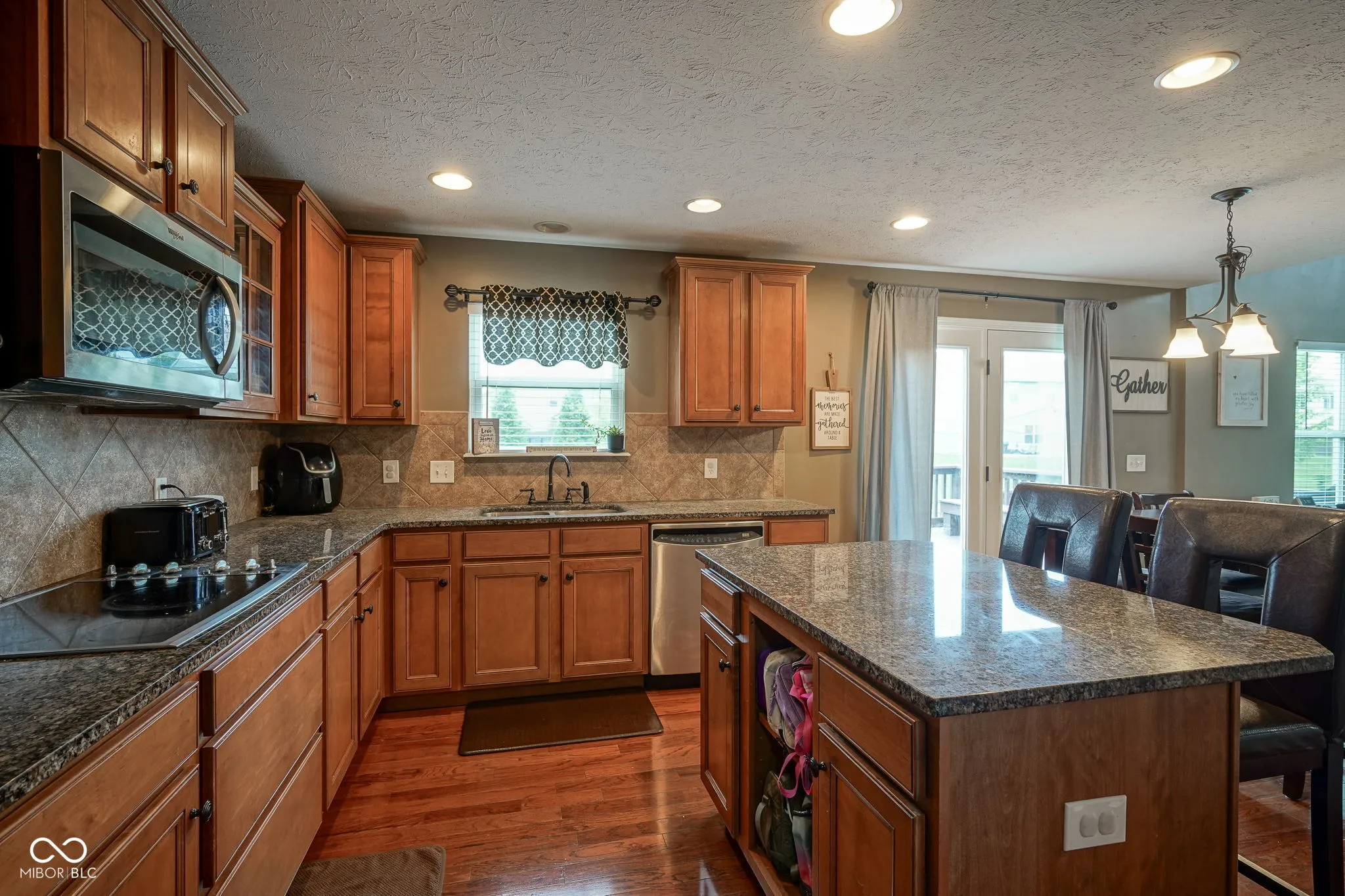 Fishers, Indiana 46038, United States, 3 Bedrooms Bedrooms, ,3 BathroomsBathrooms,Residential,Active,160920