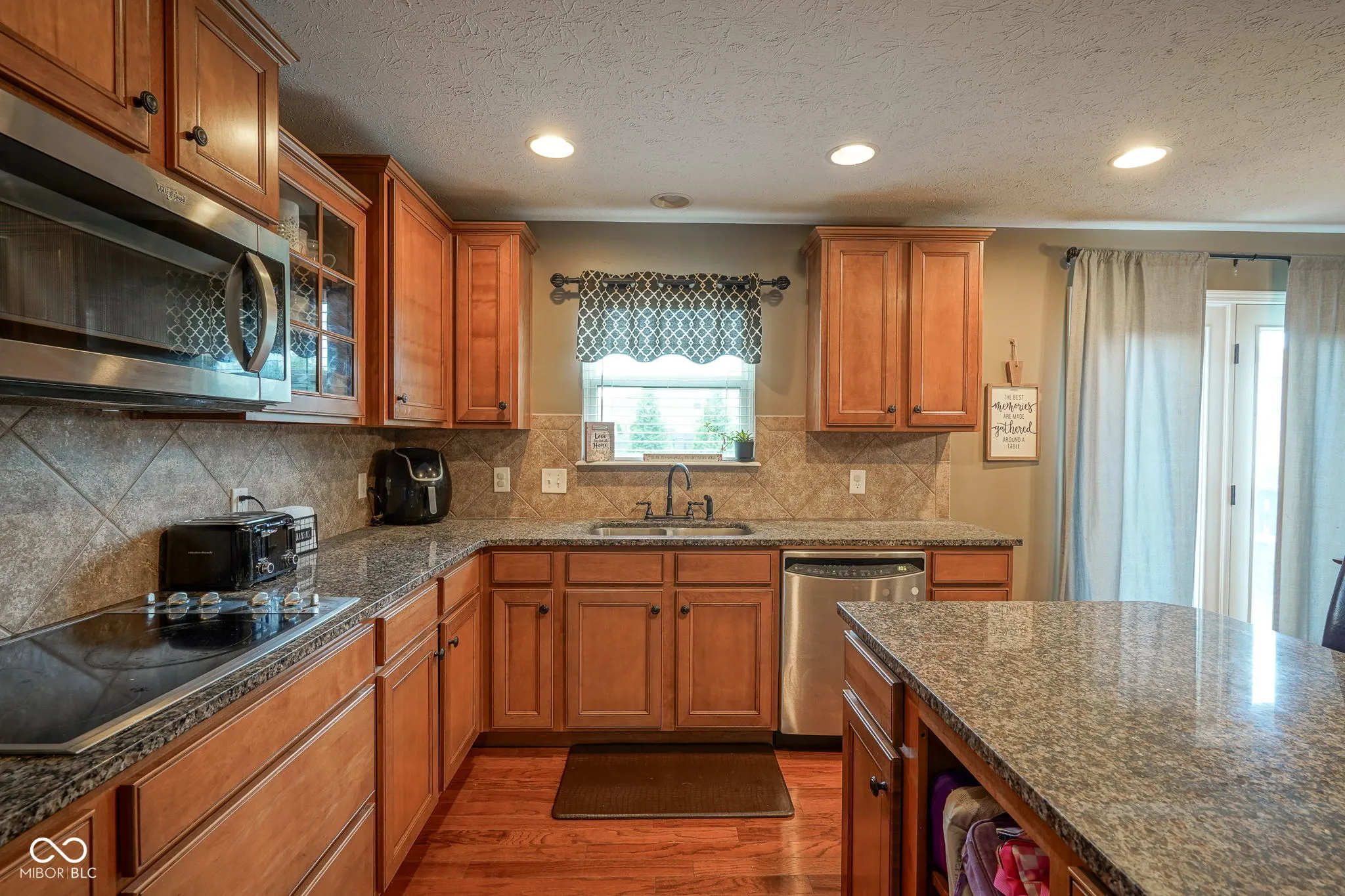 Fishers, Indiana 46038, United States, 3 Bedrooms Bedrooms, ,3 BathroomsBathrooms,Residential,Active,160920