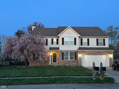 Photo of 4537 Sugar Bay Lane, Indianapolis, IN 46237 (MLS # 22123392)