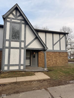 9783 KINGSCROSS CT, INDIANAPOLIS, IN 46235 - Image 203768b24dcc2c267b2a2a0b5bcd2fa1/3401860040