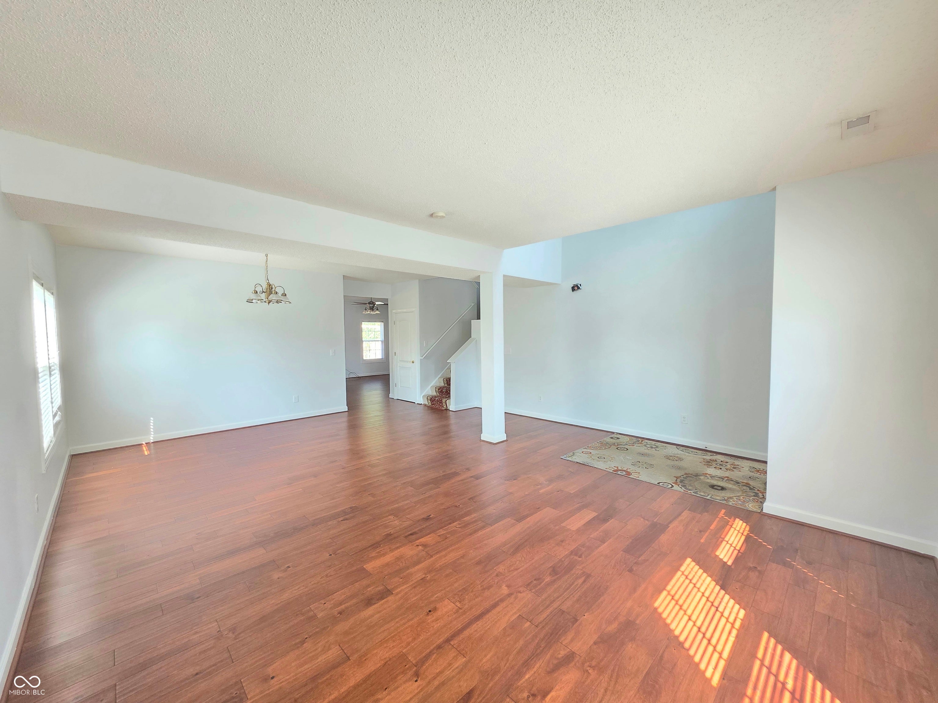 3130 Parkview Drive
