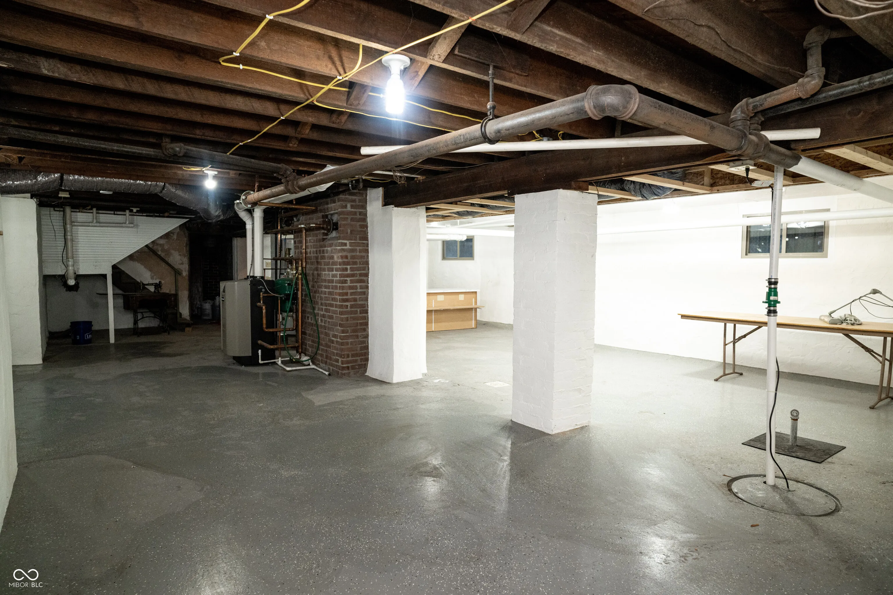 Martinsville, Indiana 46151, United States, 4 Bedrooms Bedrooms, ,3 BathroomsBathrooms,Residential,Active,236501