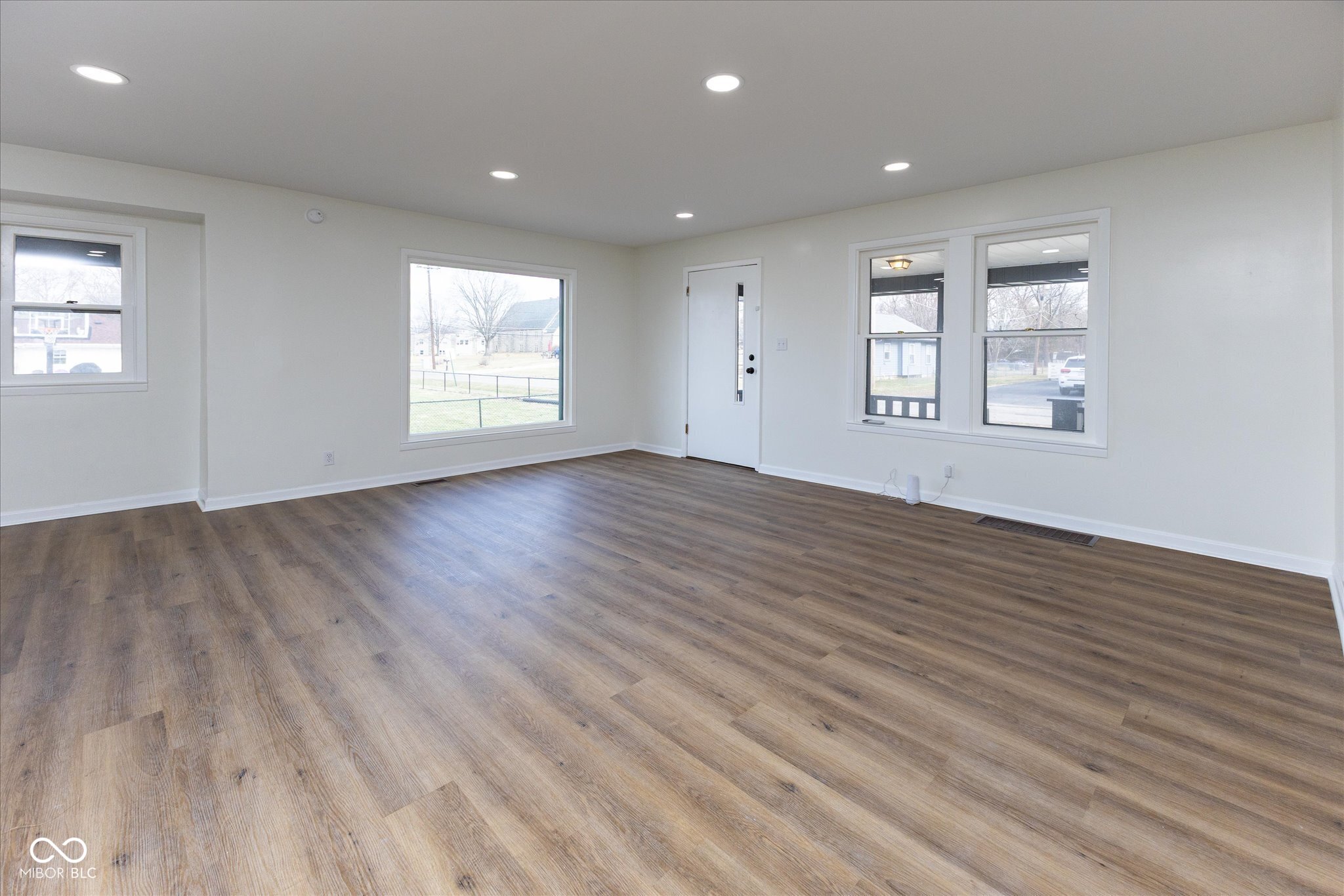 5524 S Walcott Street