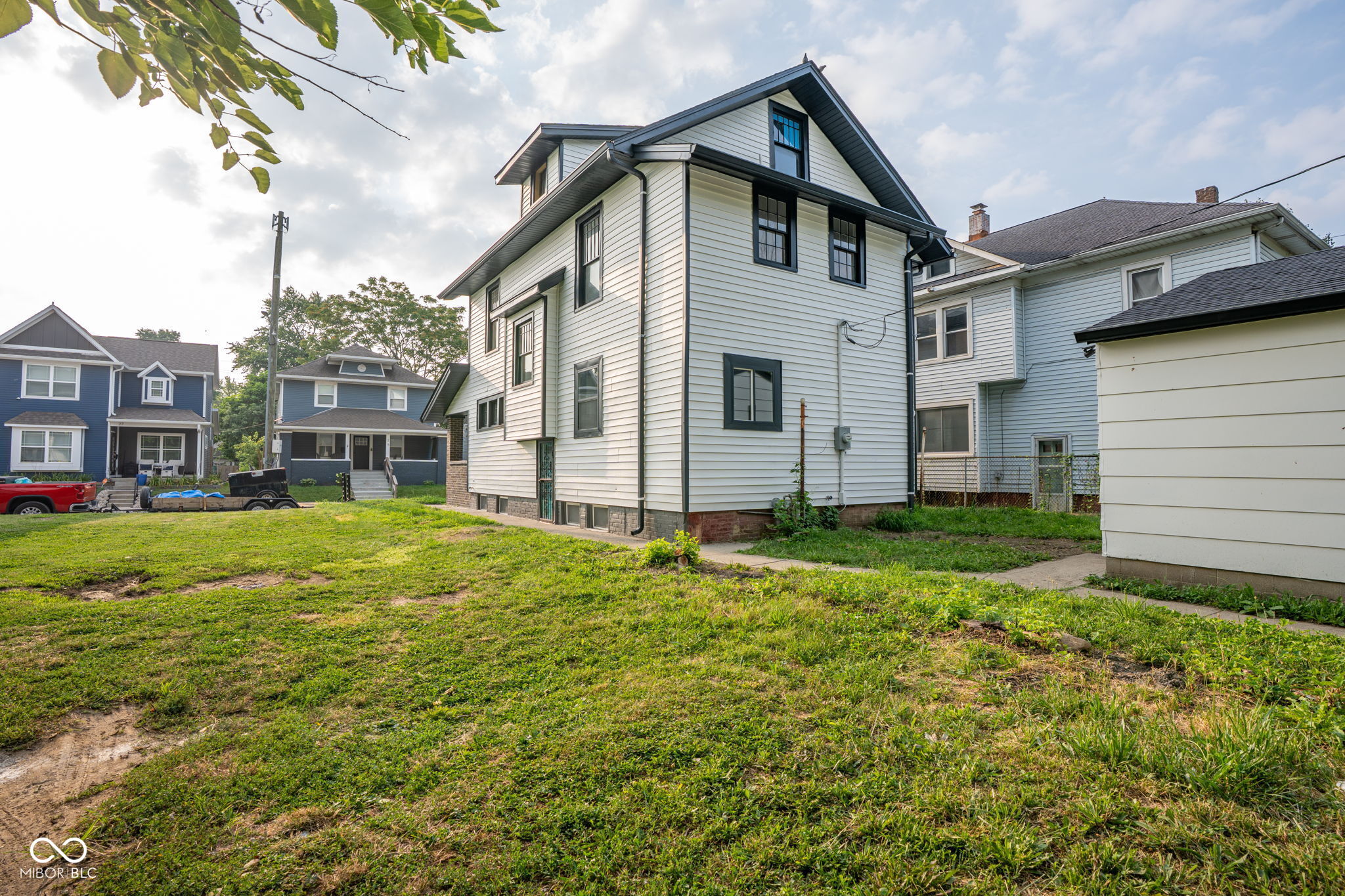 24 Hendricks Place