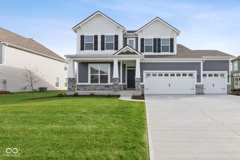 Photo of 1087 Ridgevine Road, Greenwood, IN 46143 (MLS # 22065780)