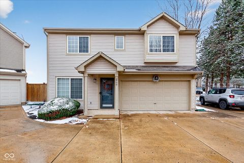 Photo of 2777 Grand Fir Drive, Greenwood, IN 46143 (MLS # 22076944)