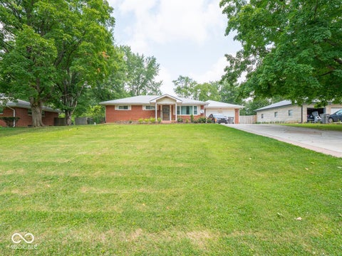 Photo of 2506 Maynard Drive, Indianapolis, IN 46227 (MLS # 22118586)
