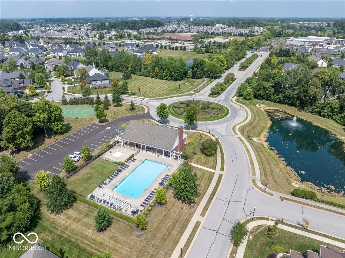 Fishers, Indiana 46037, United States, 3 Bedrooms Bedrooms, ,3 BathroomsBathrooms,Residential,Pending,196940