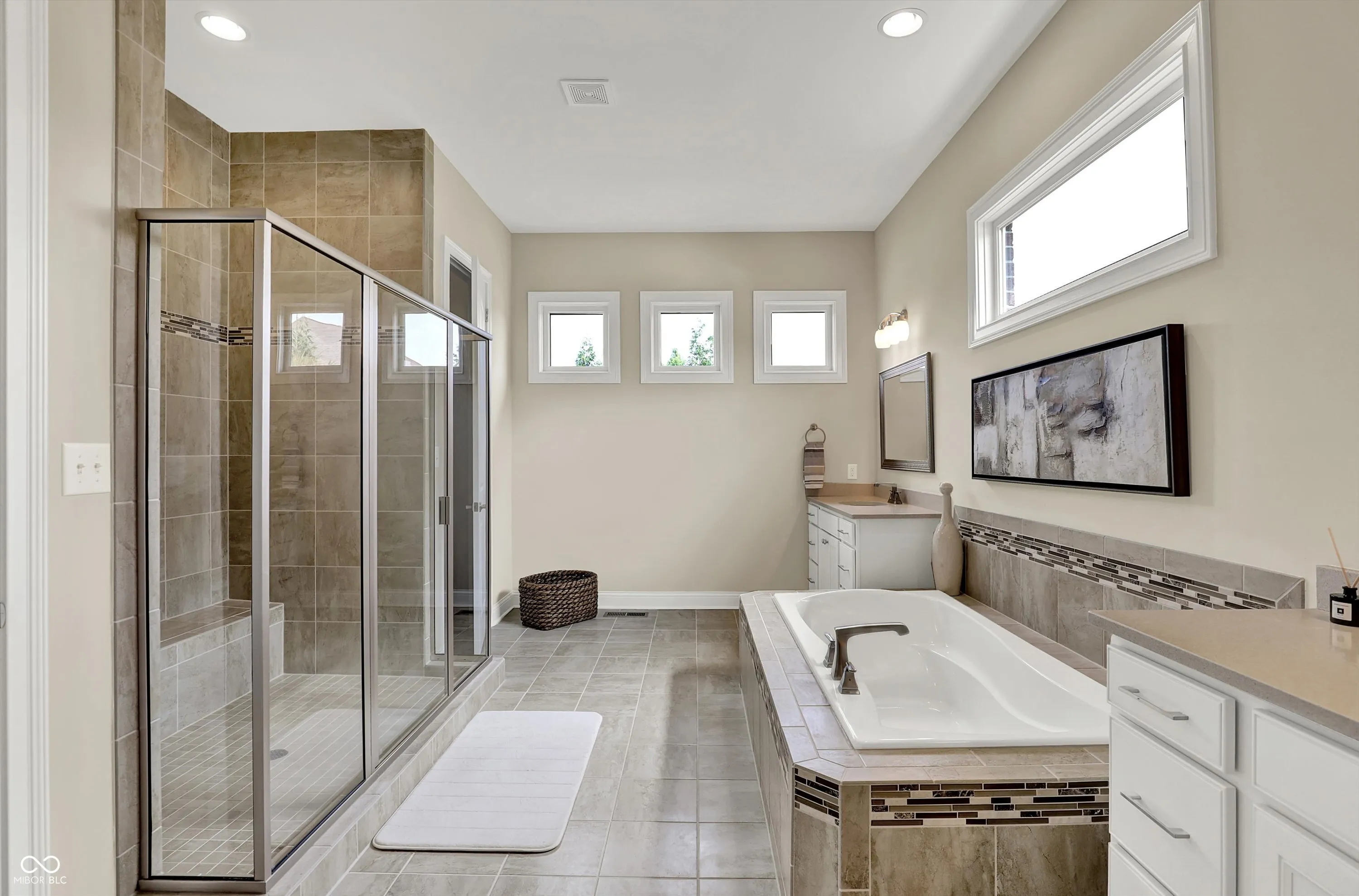 Fishers, Indiana 46037, United States, 3 Bedrooms Bedrooms, ,3 BathroomsBathrooms,Residential,Pending,196940