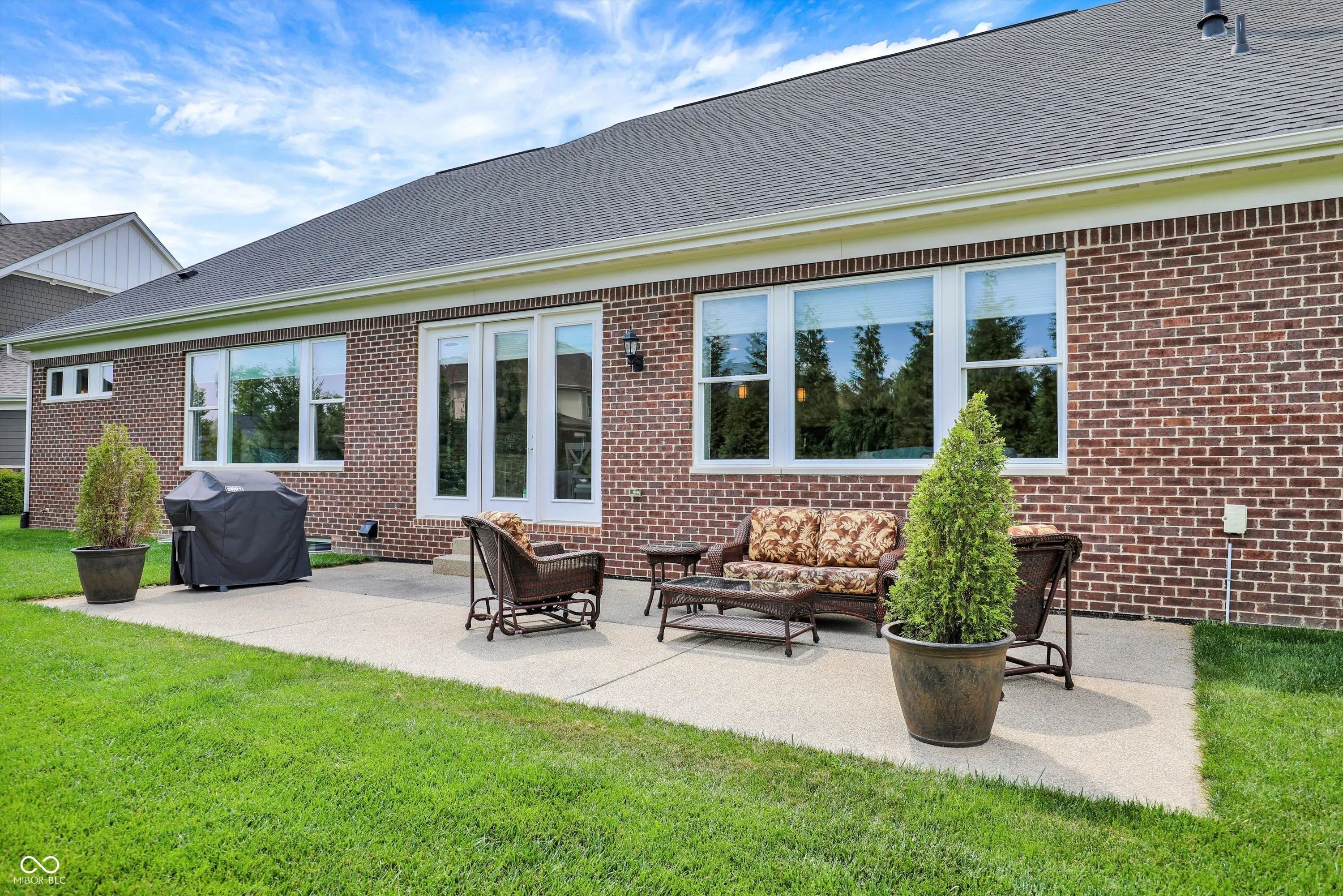 Fishers, Indiana 46037, United States, 3 Bedrooms Bedrooms, ,3 BathroomsBathrooms,Residential,Pending,196940