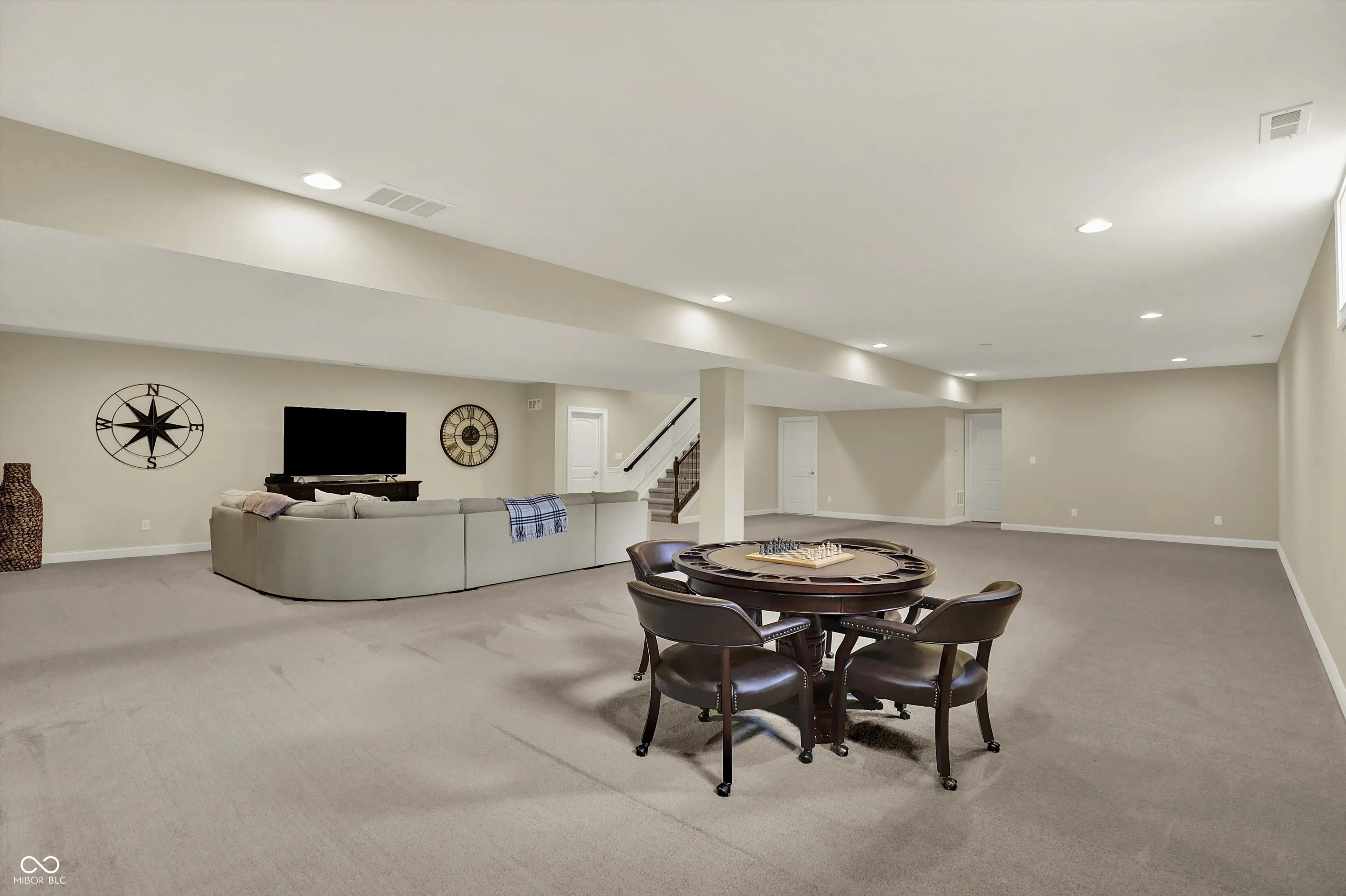 Fishers, Indiana 46037, United States, 3 Bedrooms Bedrooms, ,3 BathroomsBathrooms,Residential,Pending,196940