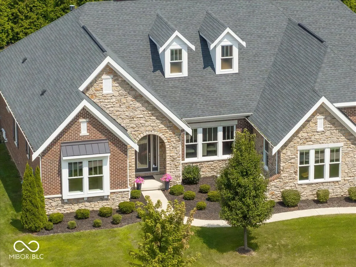 Fishers, Indiana 46037, United States, 3 Bedrooms Bedrooms, ,3 BathroomsBathrooms,Residential,Pending,196940