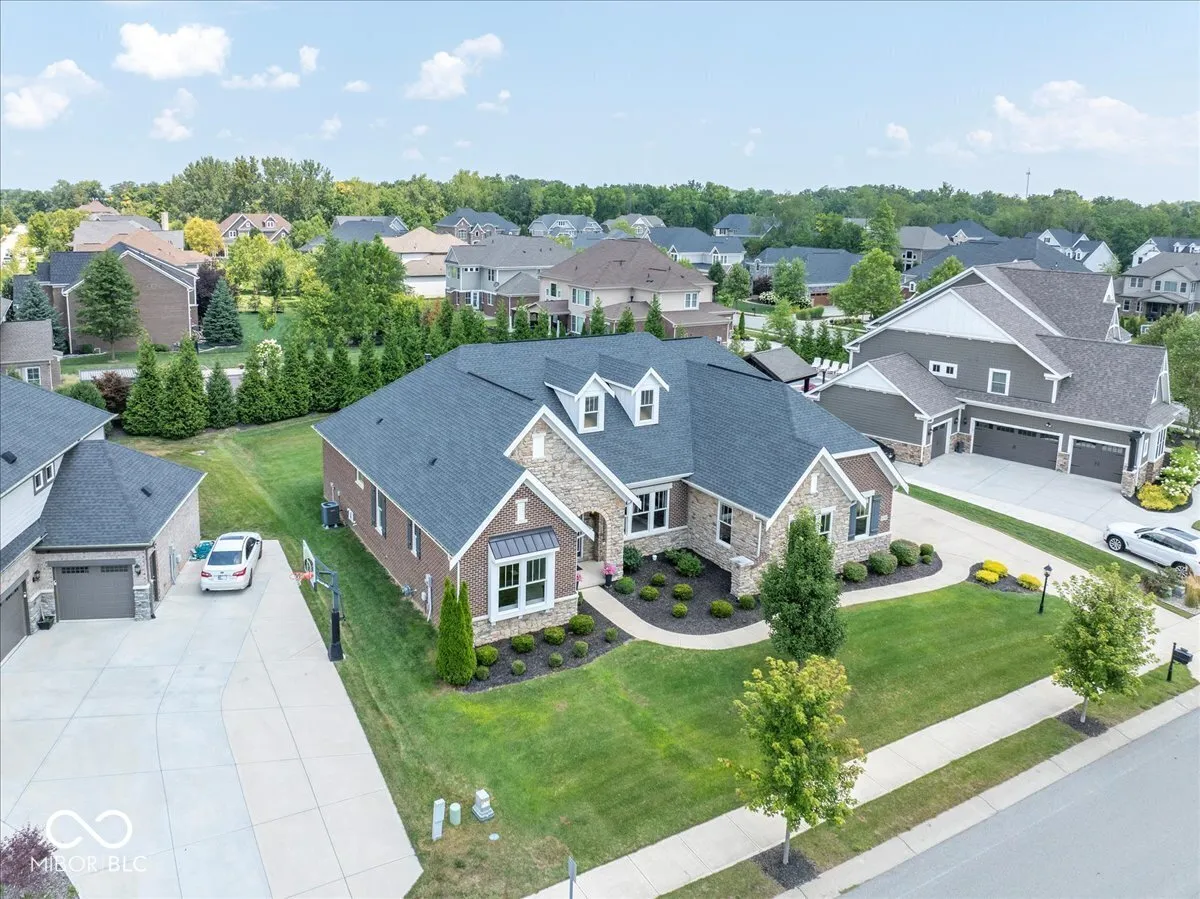 Fishers, Indiana 46037, United States, 3 Bedrooms Bedrooms, ,3 BathroomsBathrooms,Residential,Pending,196940