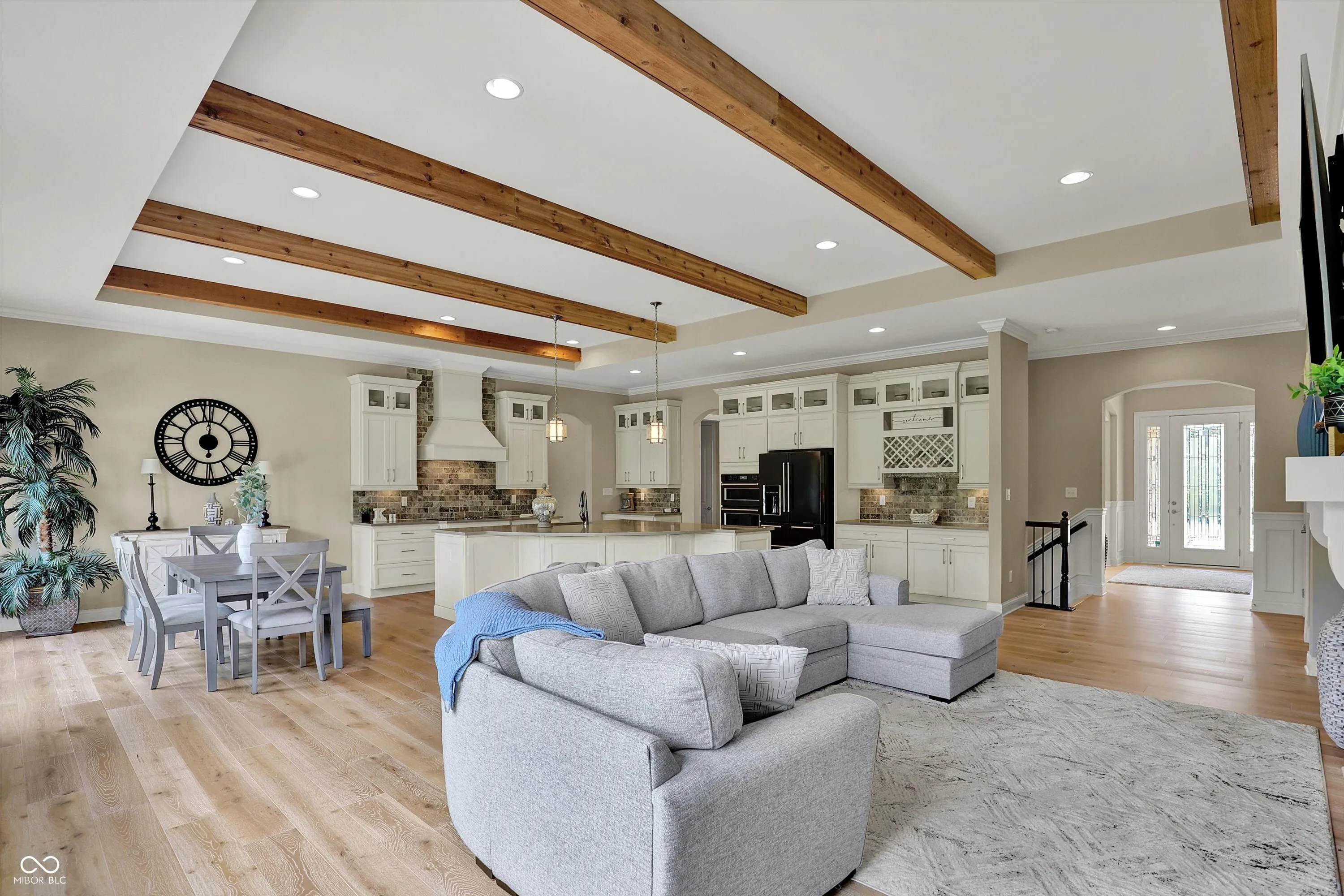 Fishers, Indiana 46037, United States, 3 Bedrooms Bedrooms, ,3 BathroomsBathrooms,Residential,Pending,196940