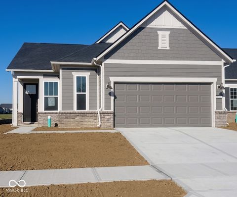 Photo of 2466 Goldfinger Lane, Westfield, IN 46074 (MLS # 22091092)