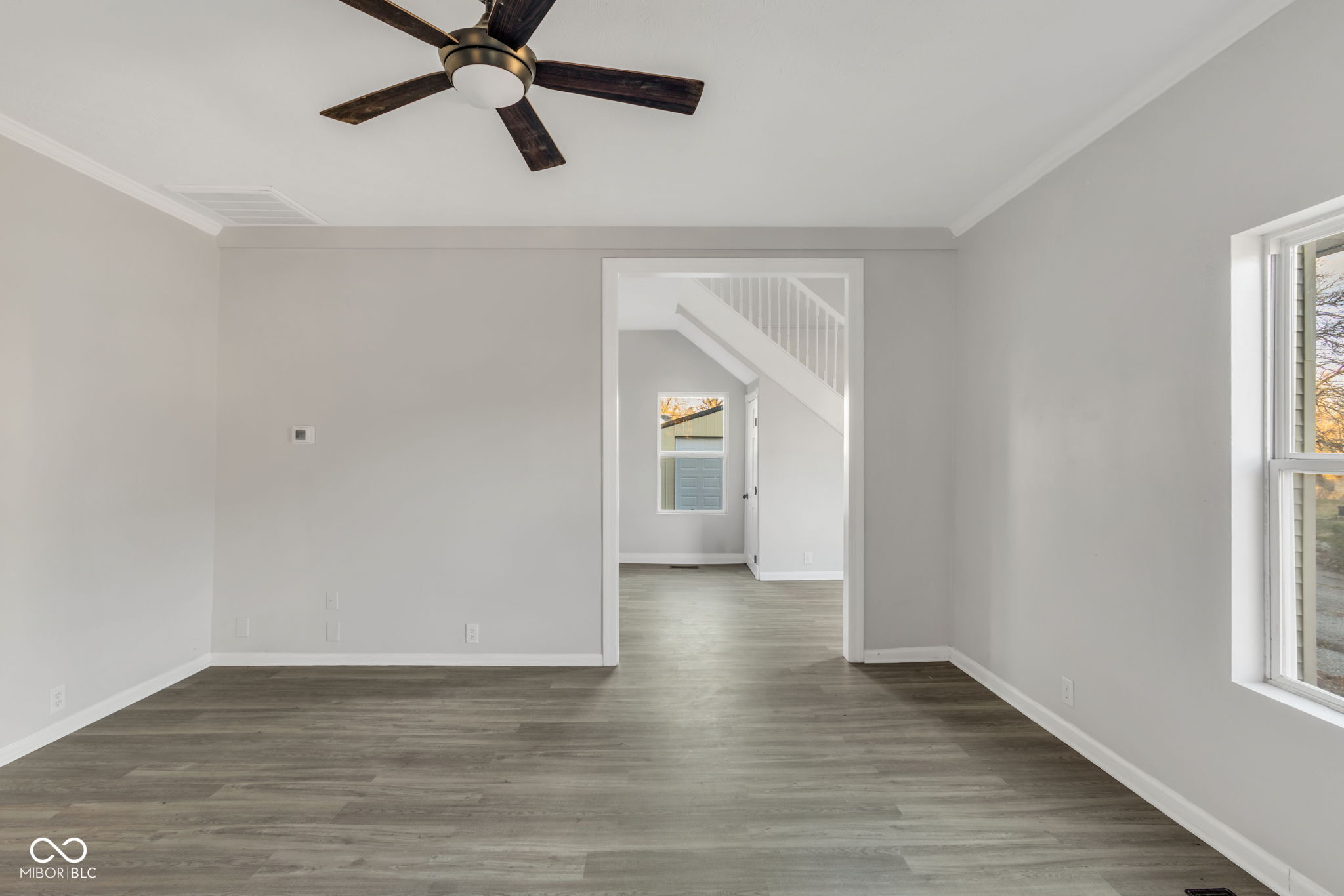 516 W Chicago Street