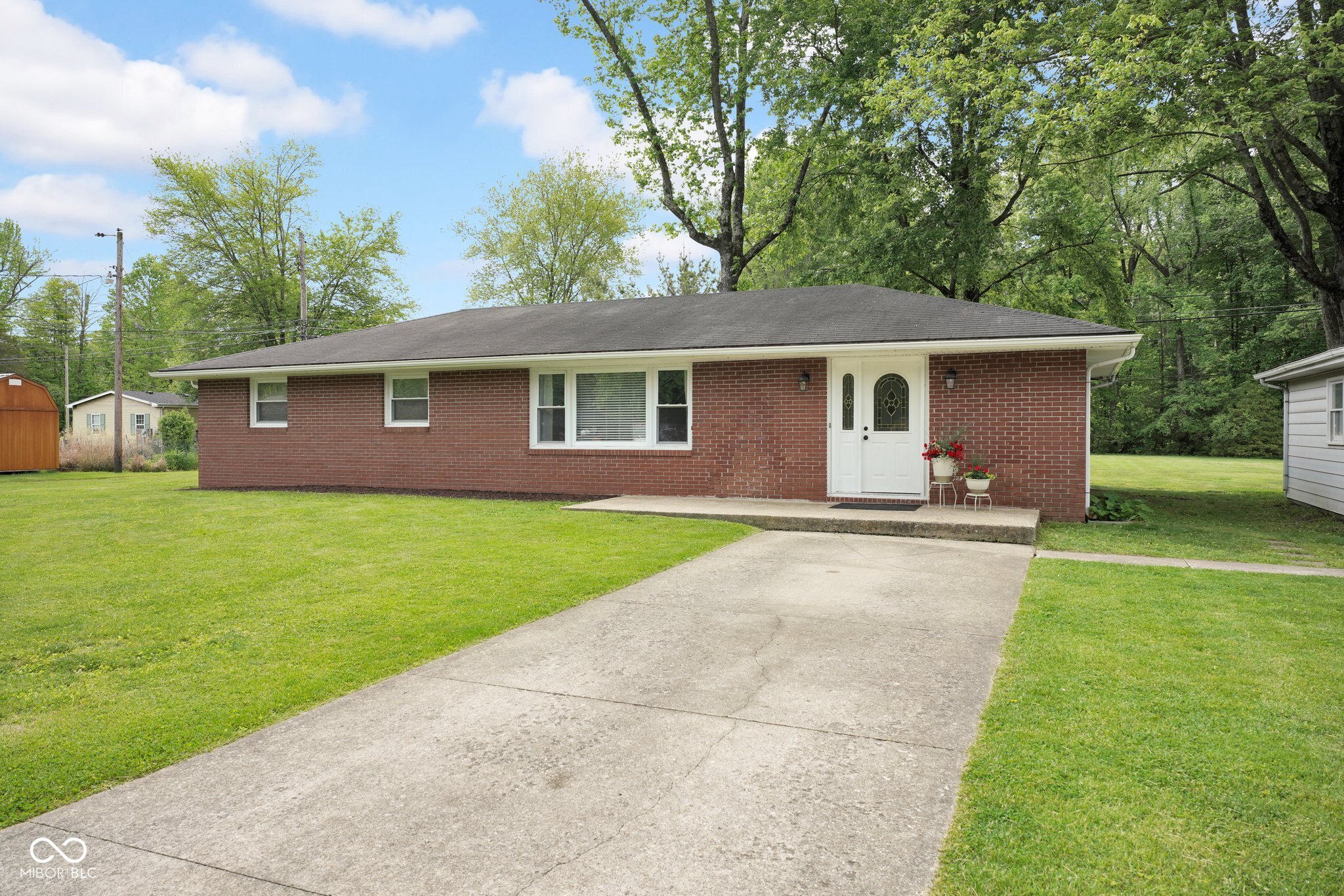 225 E Norris Heights