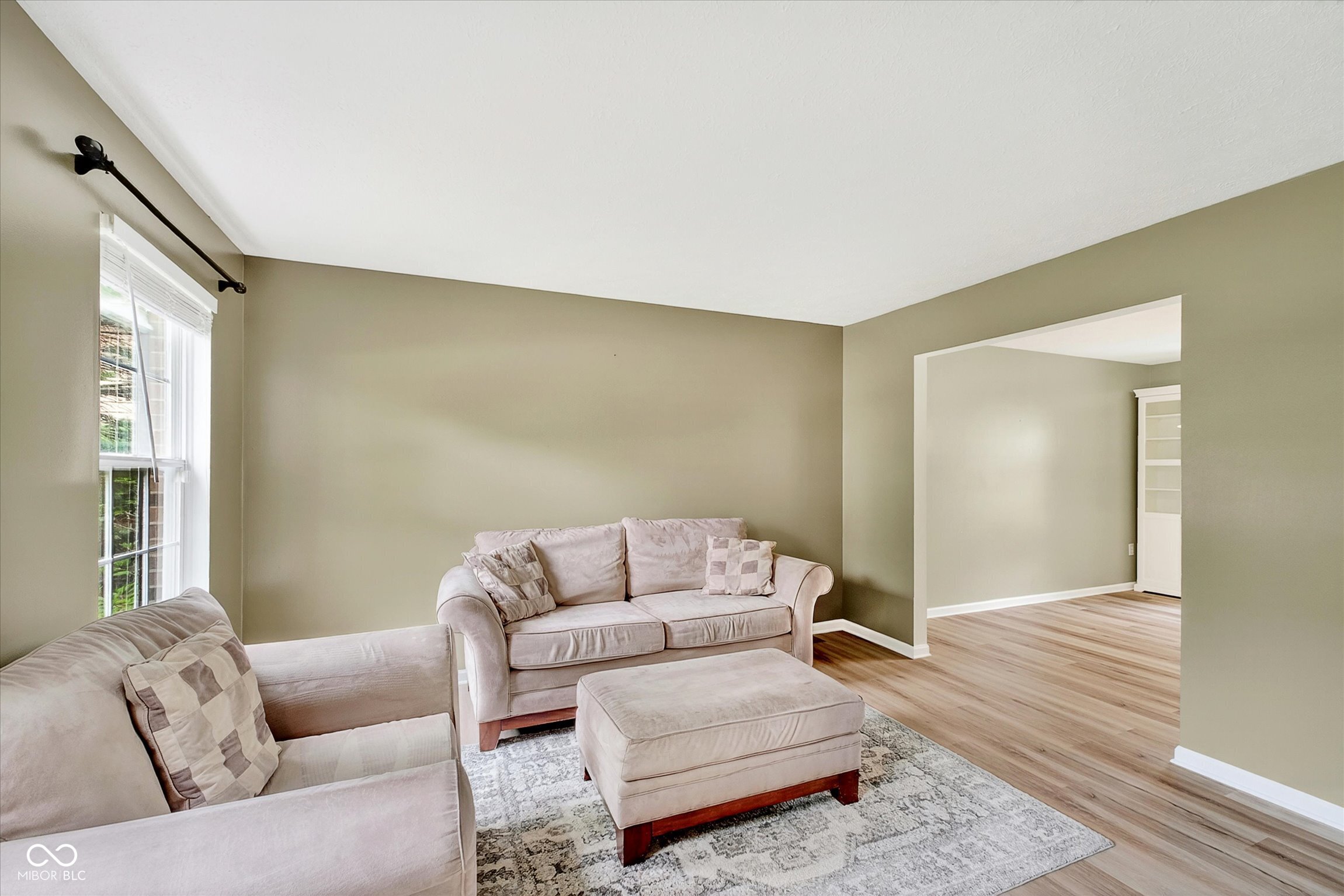 8365 Glen Highlands Drive
