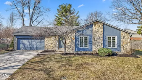 8305 Warbler Way, Indianapolis, IN 46256 - MLS#: 22022126