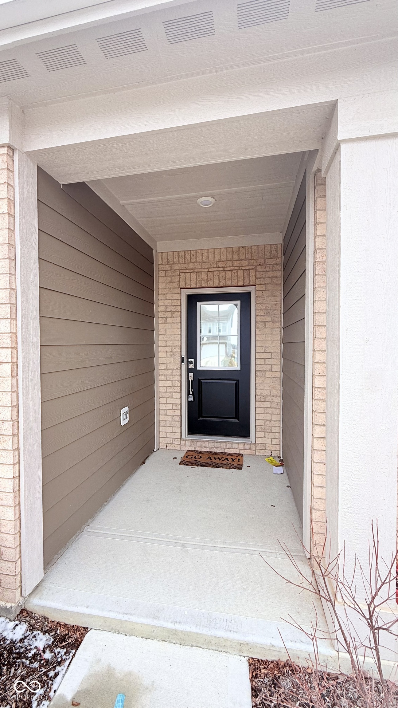 2431 S Carlota Drive