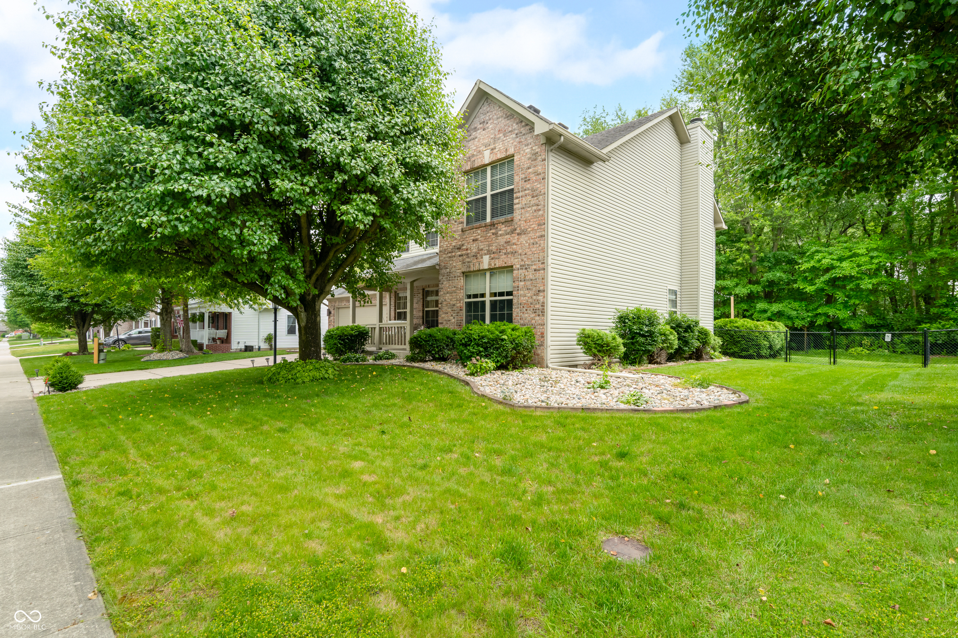 7833 Meadow Bend Drive