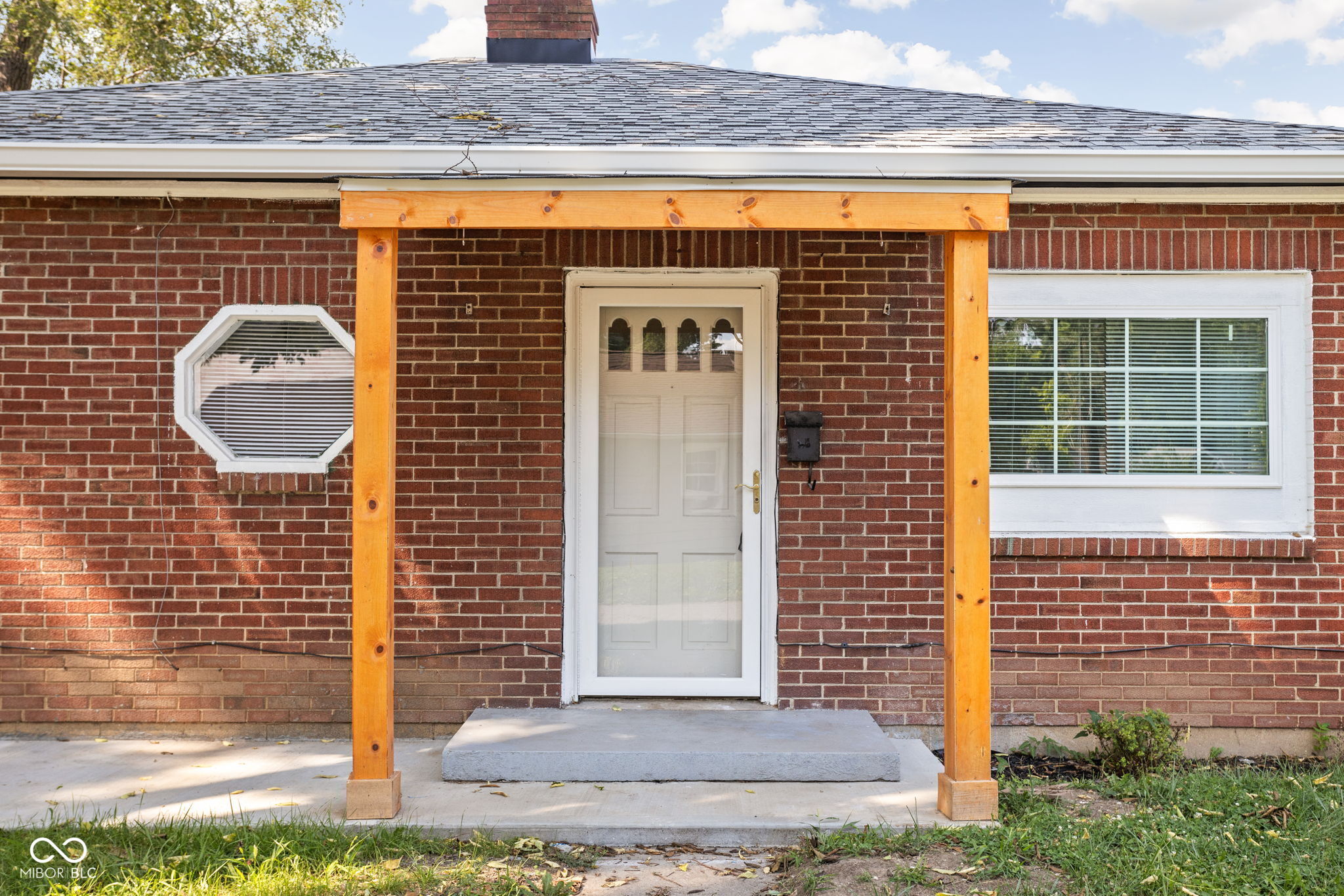 4502 Evanston Avenue