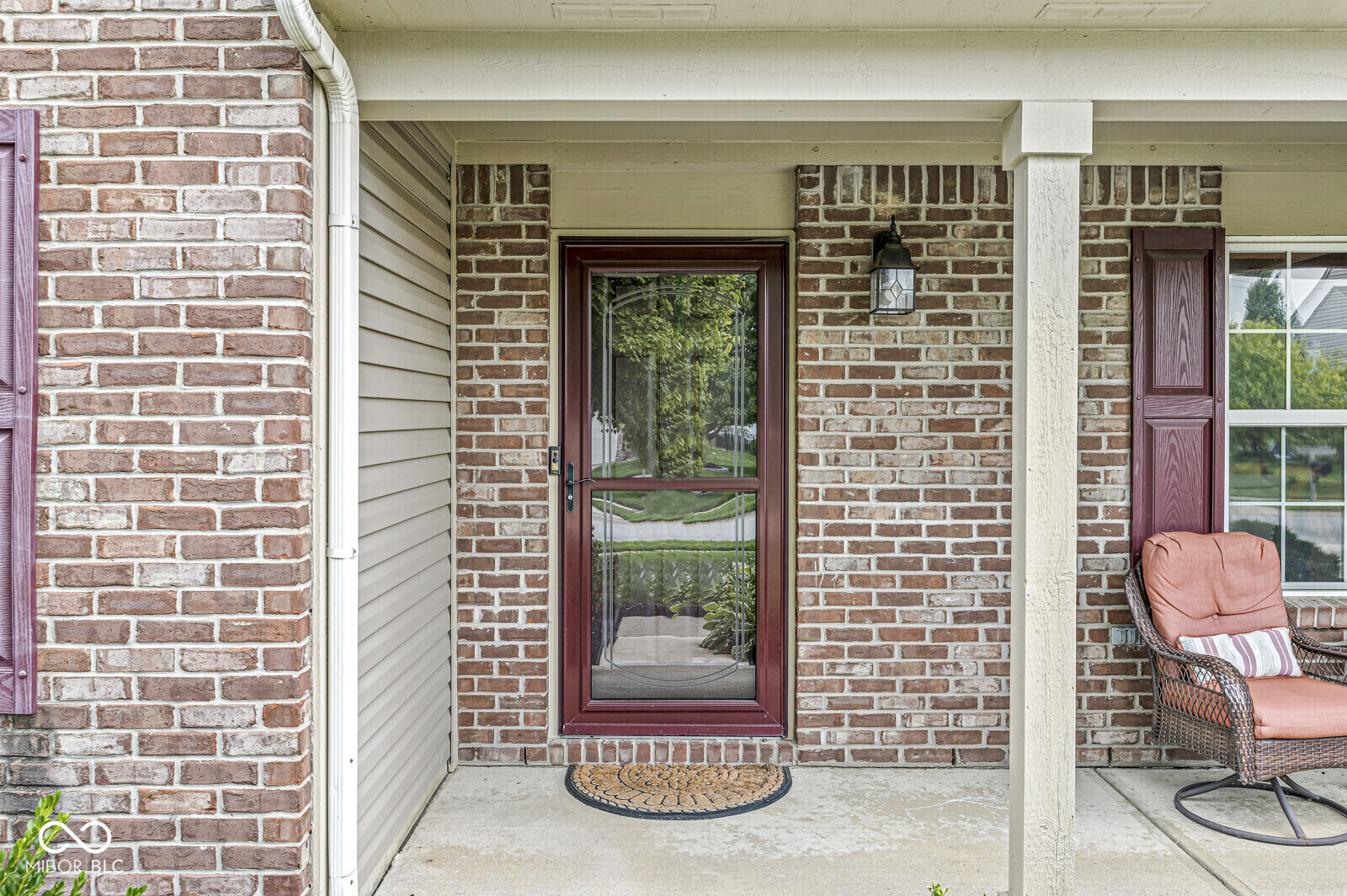 6332 Surrey Court